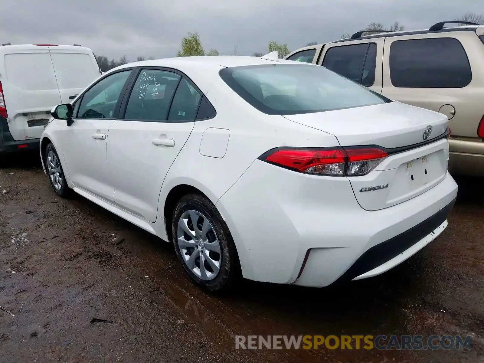 3 Photograph of a damaged car 5YFEPRAE1LP027170 TOYOTA COROLLA 2020