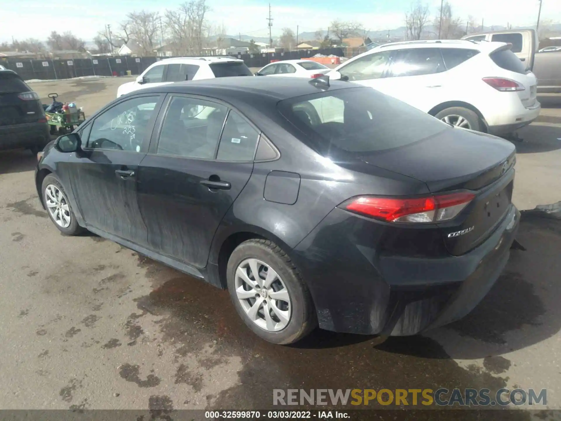 3 Photograph of a damaged car 5YFEPRAE1LP028335 TOYOTA COROLLA 2020