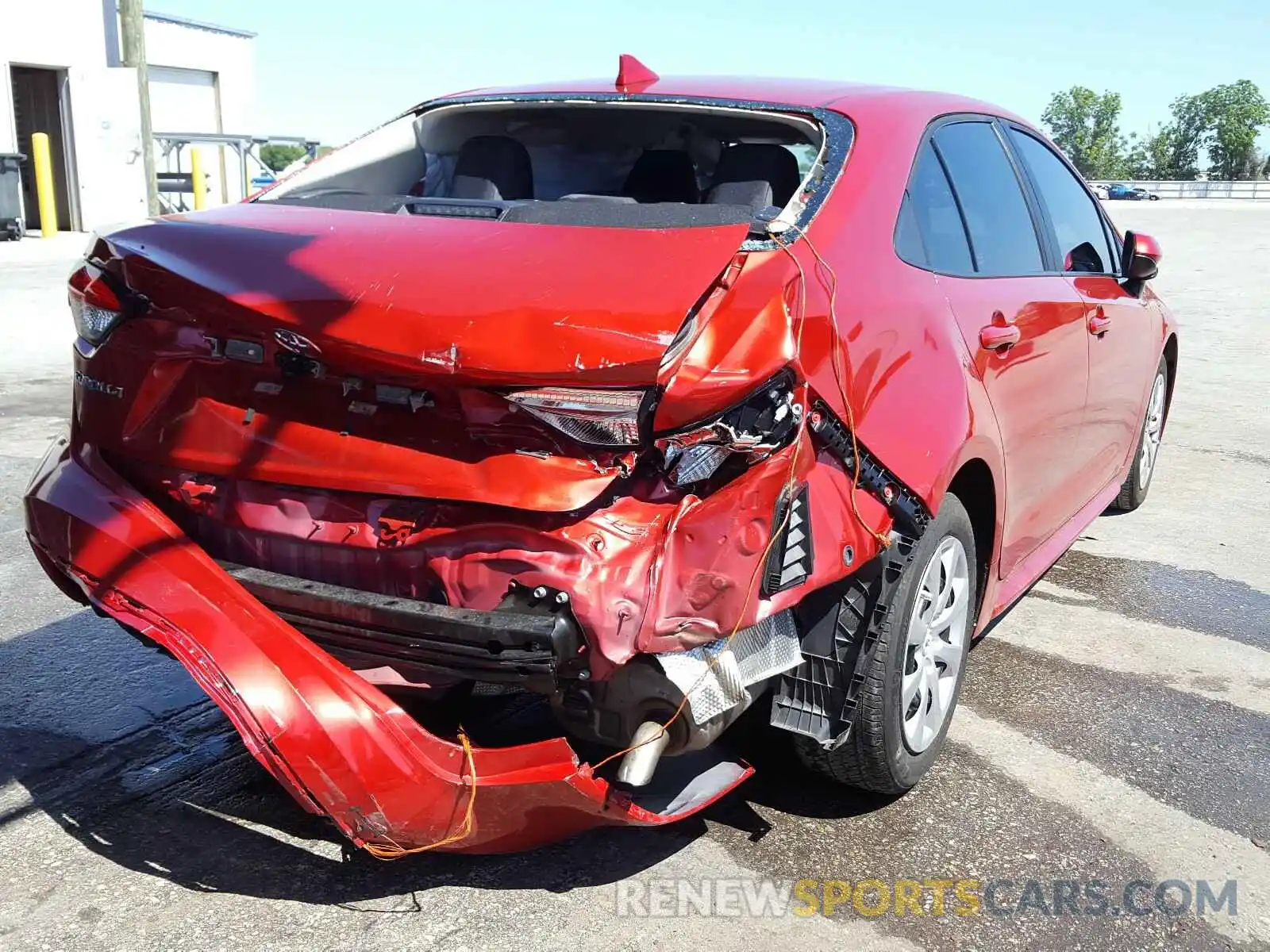 4 Фотография поврежденного автомобиля 5YFEPRAE1LP028514 TOYOTA COROLLA 2020