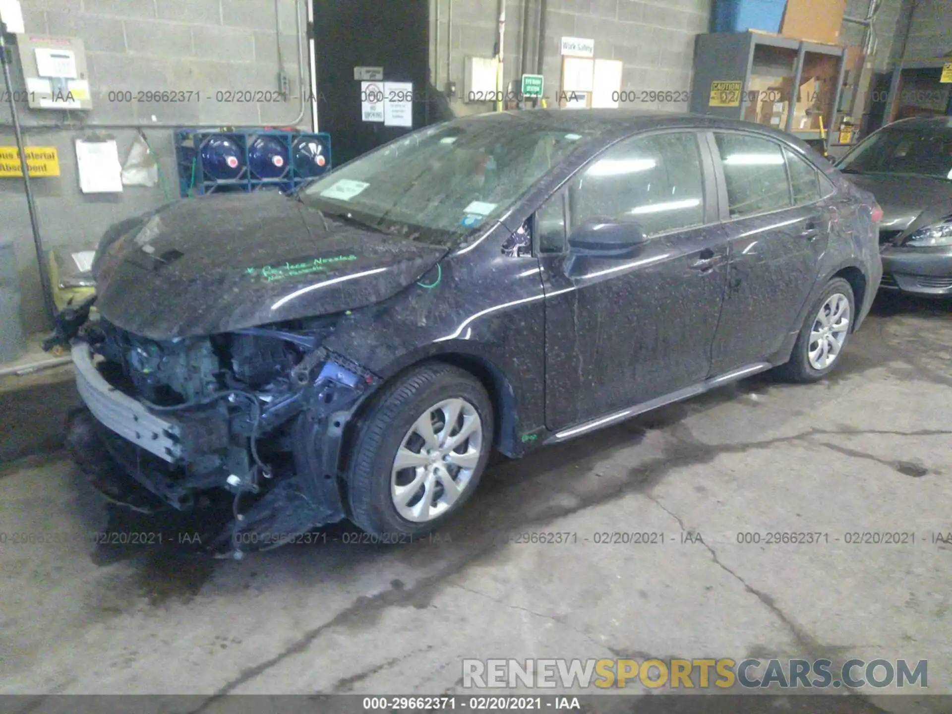2 Photograph of a damaged car 5YFEPRAE1LP031008 TOYOTA COROLLA 2020