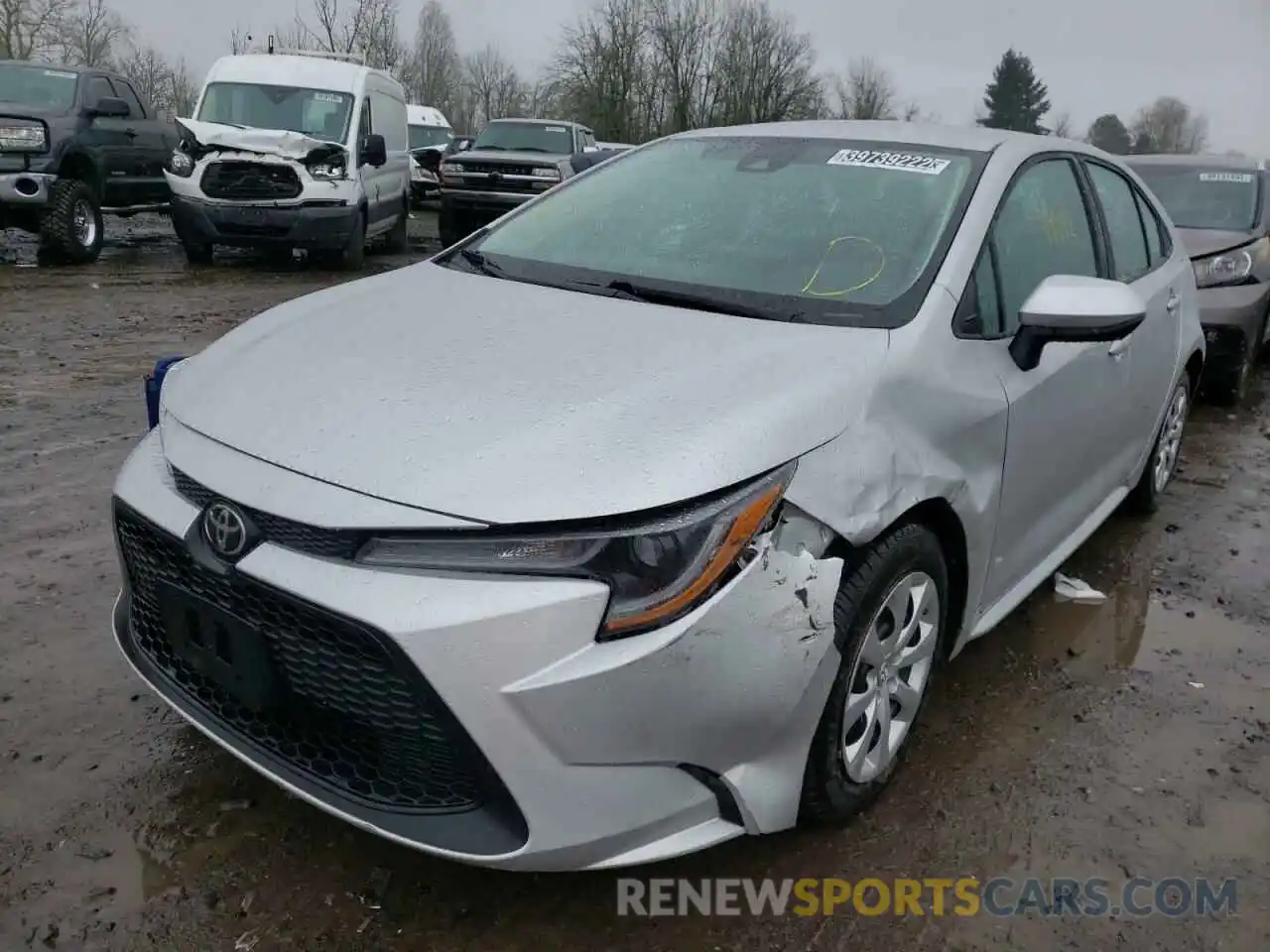 2 Photograph of a damaged car 5YFEPRAE1LP031705 TOYOTA COROLLA 2020