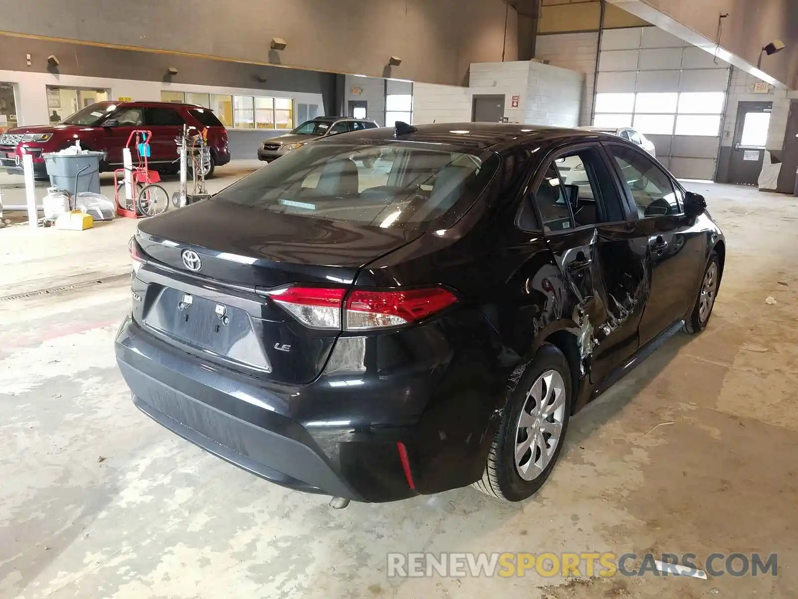 4 Photograph of a damaged car 5YFEPRAE1LP032529 TOYOTA COROLLA 2020