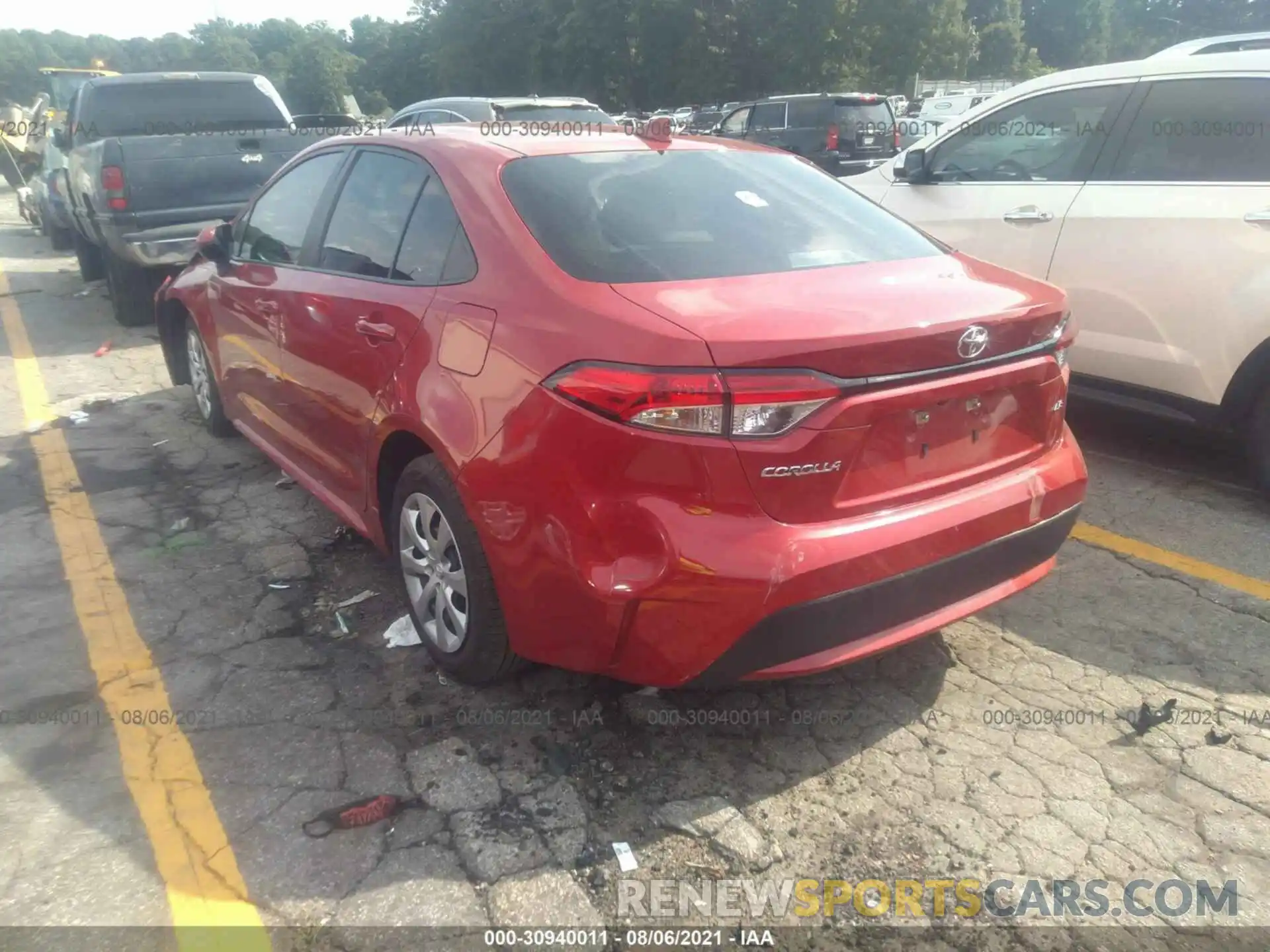 3 Photograph of a damaged car 5YFEPRAE1LP032966 TOYOTA COROLLA 2020