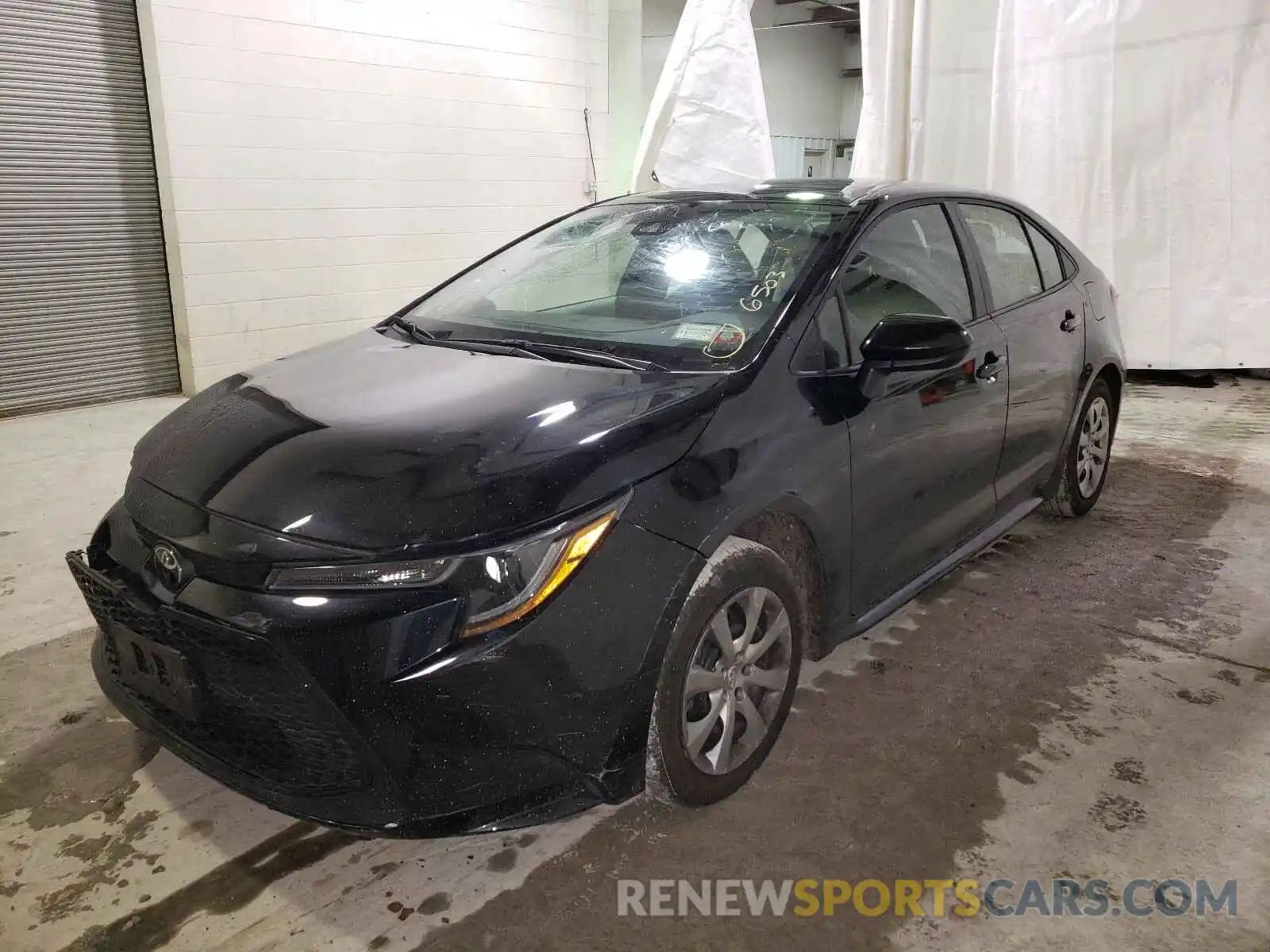 2 Photograph of a damaged car 5YFEPRAE1LP033616 TOYOTA COROLLA 2020