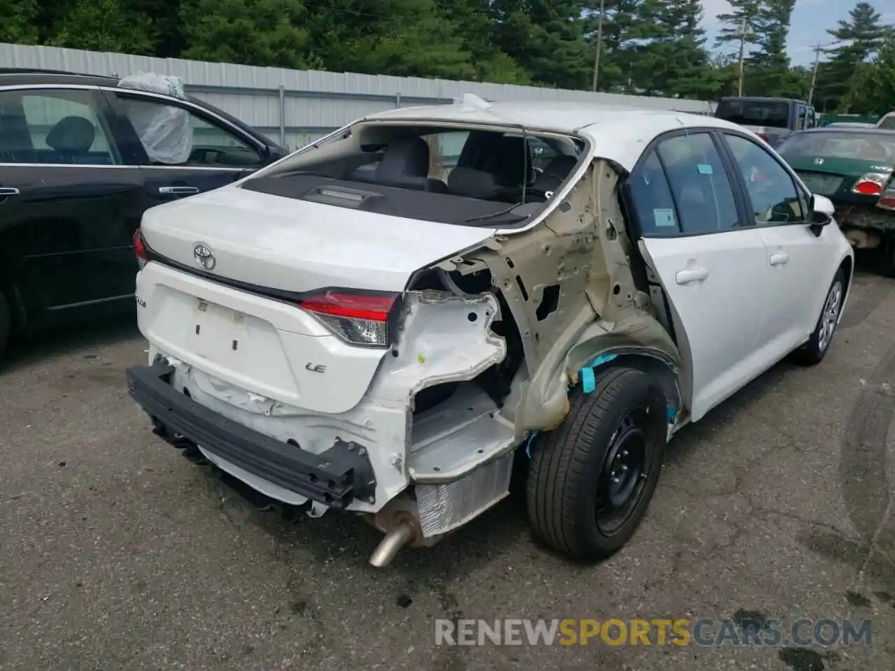 4 Photograph of a damaged car 5YFEPRAE1LP038234 TOYOTA COROLLA 2020