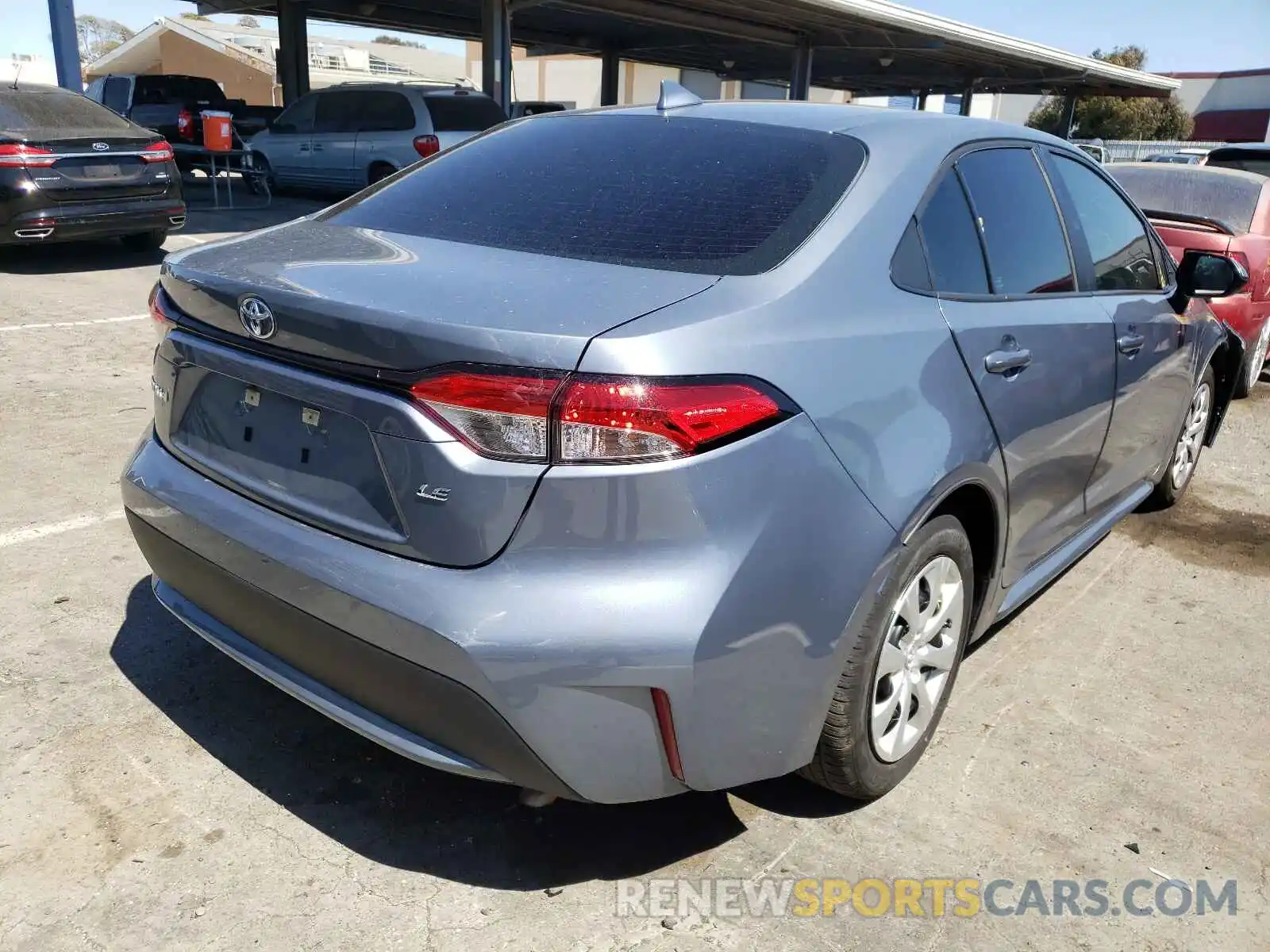 4 Photograph of a damaged car 5YFEPRAE1LP039920 TOYOTA COROLLA 2020