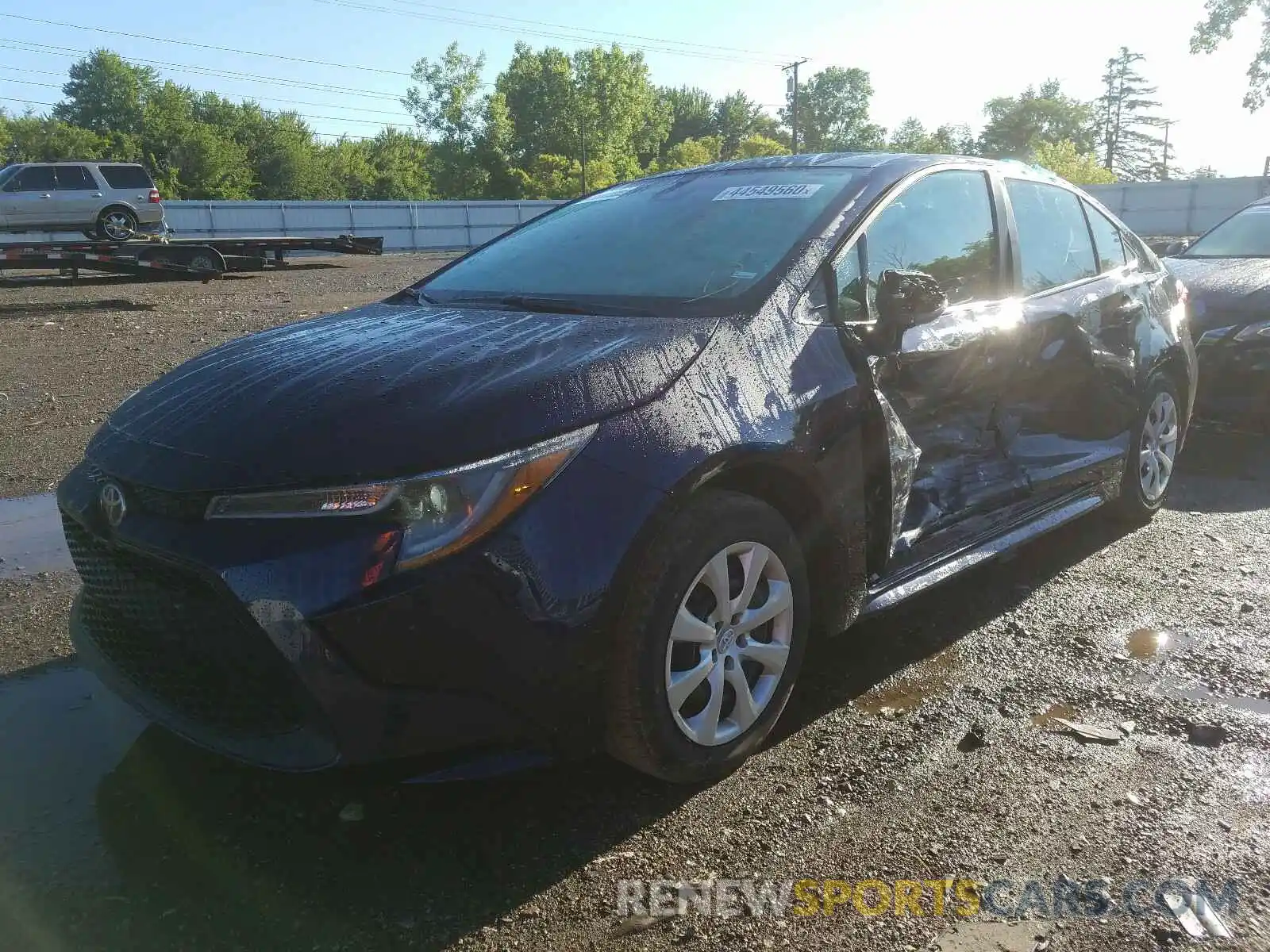 2 Photograph of a damaged car 5YFEPRAE1LP040033 TOYOTA COROLLA 2020