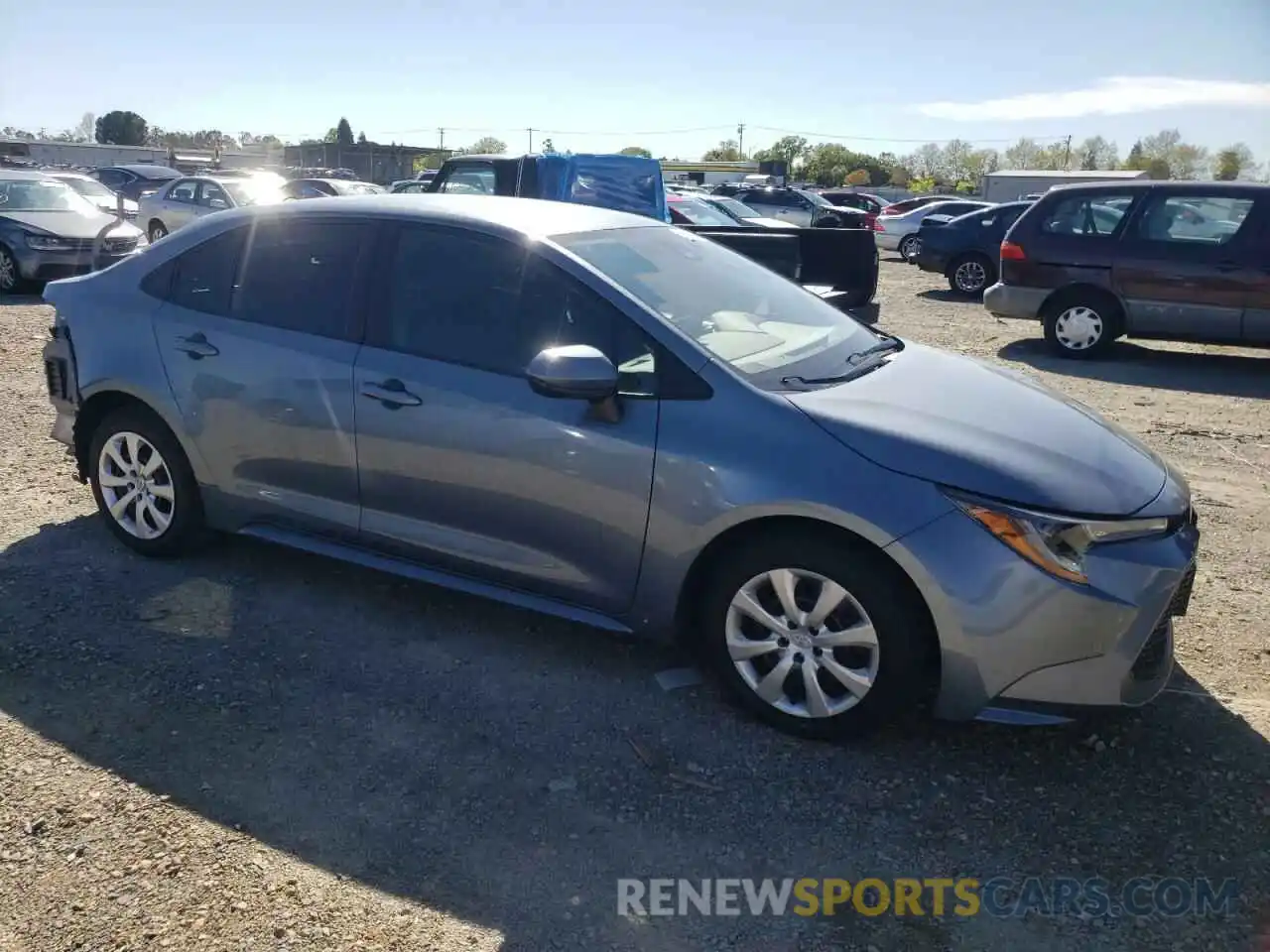 4 Photograph of a damaged car 5YFEPRAE1LP041165 TOYOTA COROLLA 2020