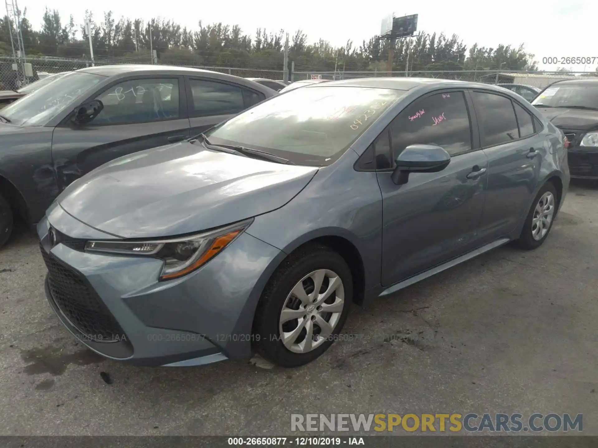 2 Photograph of a damaged car 5YFEPRAE1LP042302 TOYOTA COROLLA 2020