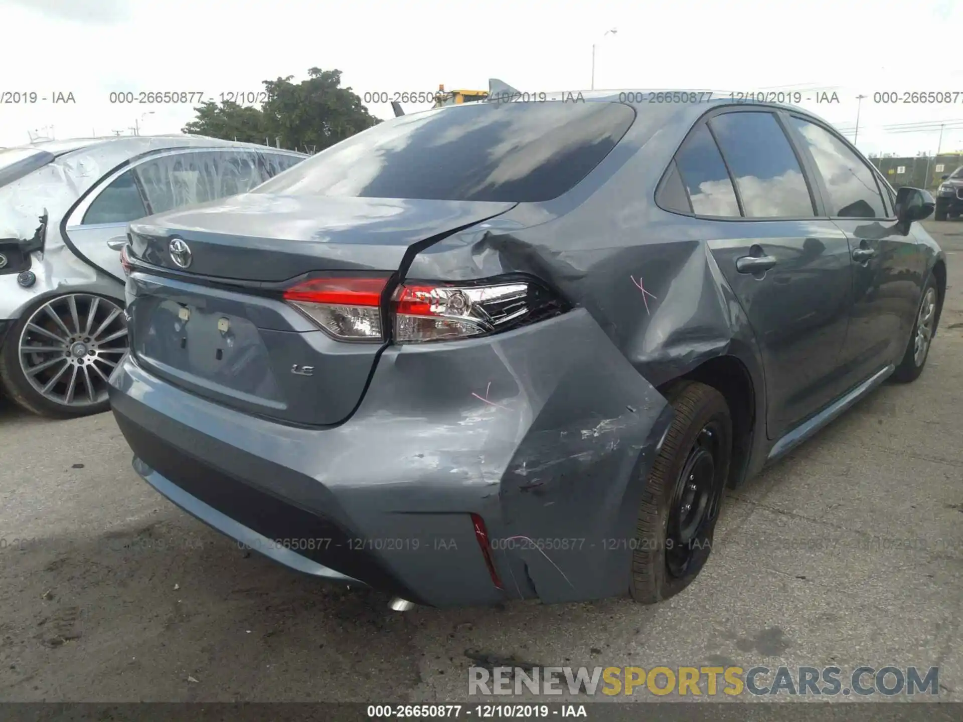 6 Photograph of a damaged car 5YFEPRAE1LP042302 TOYOTA COROLLA 2020