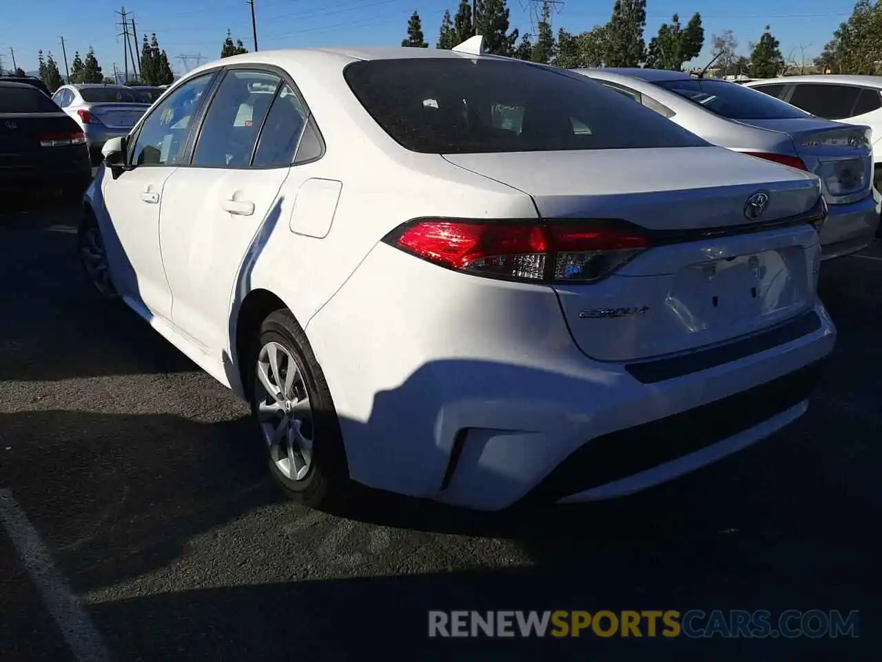 3 Photograph of a damaged car 5YFEPRAE1LP042557 TOYOTA COROLLA 2020