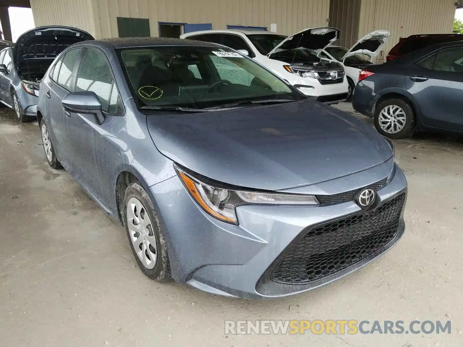 1 Photograph of a damaged car 5YFEPRAE1LP043255 TOYOTA COROLLA 2020