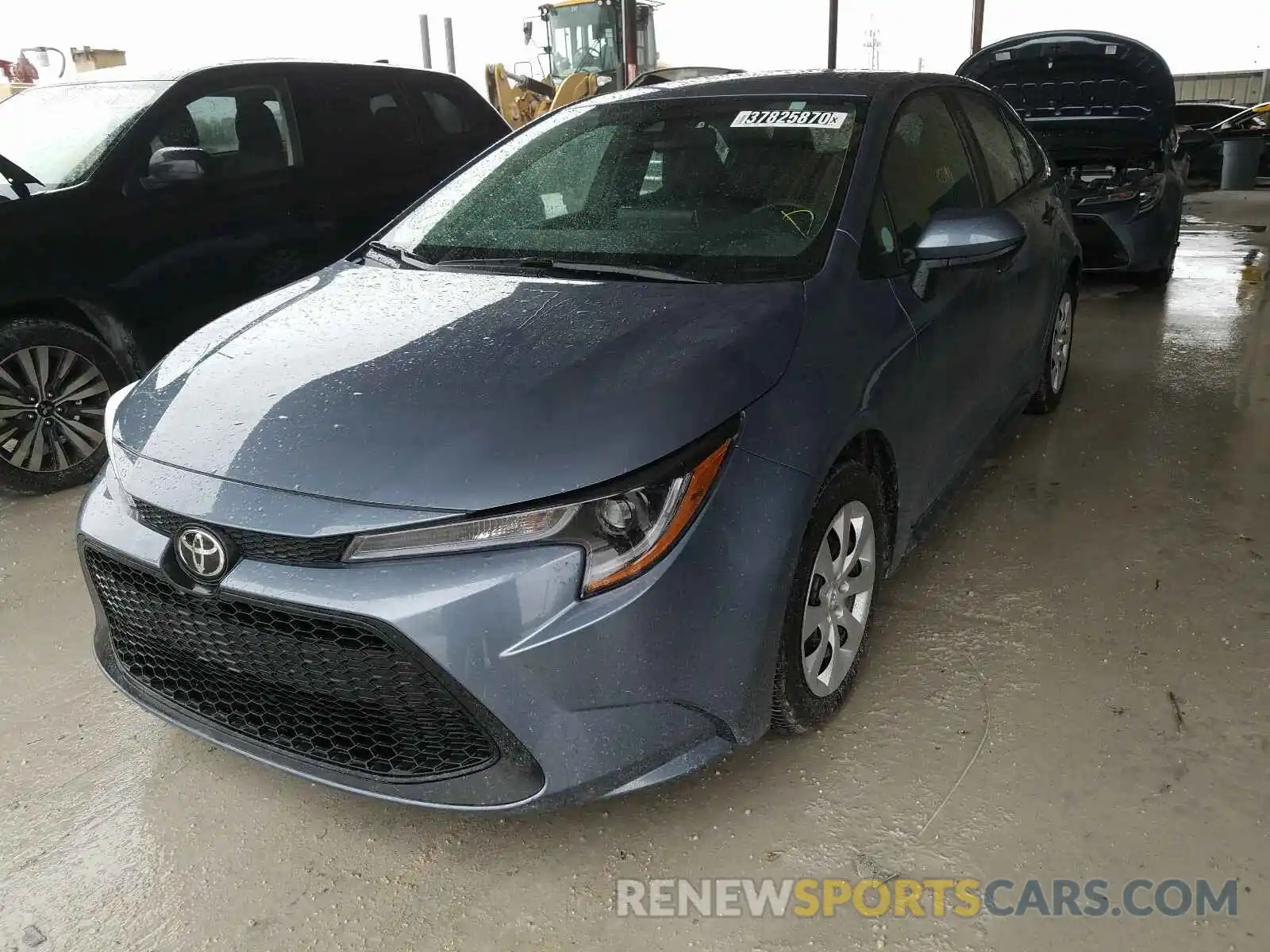 2 Photograph of a damaged car 5YFEPRAE1LP043255 TOYOTA COROLLA 2020