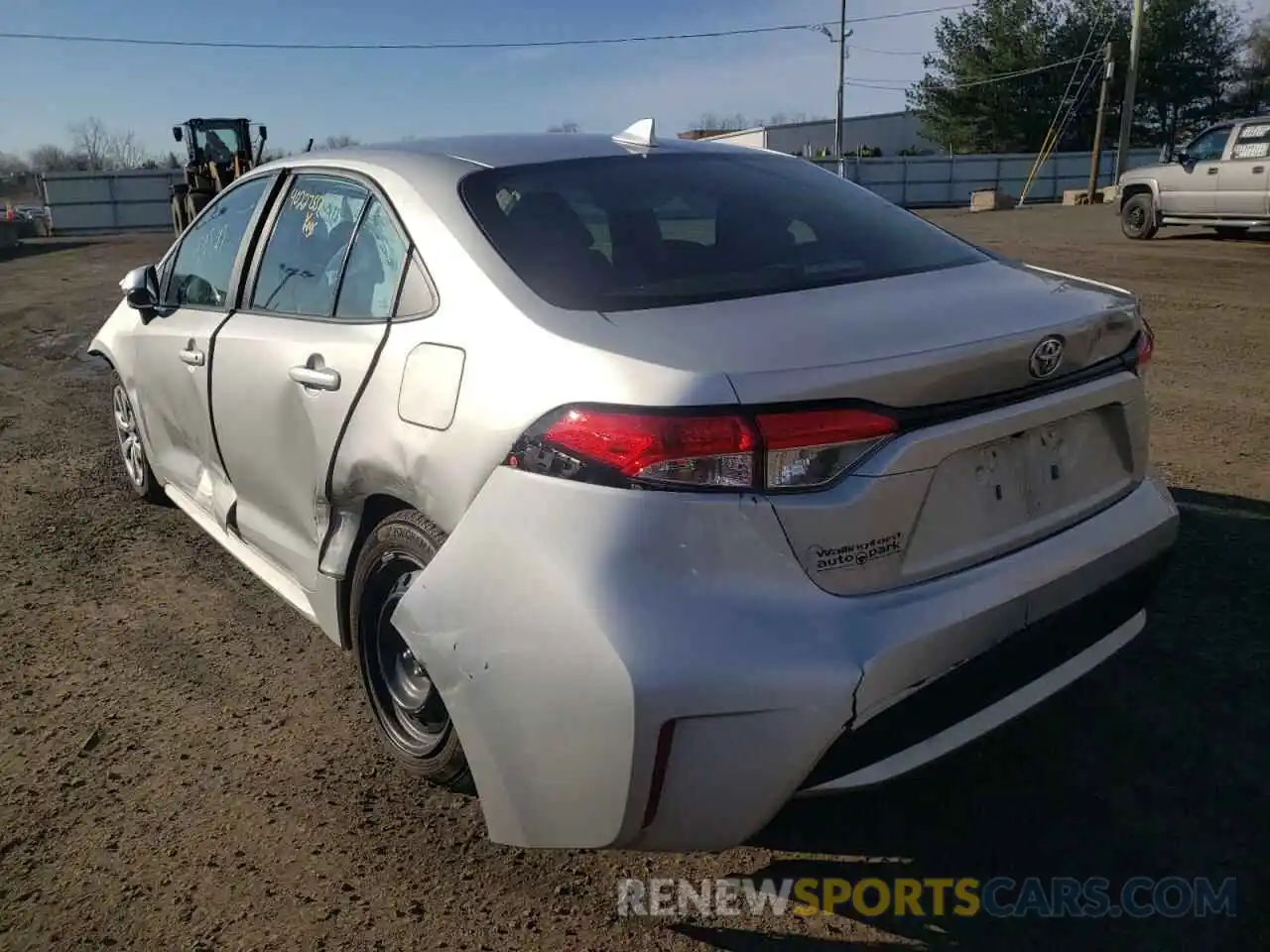 3 Photograph of a damaged car 5YFEPRAE1LP046558 TOYOTA COROLLA 2020