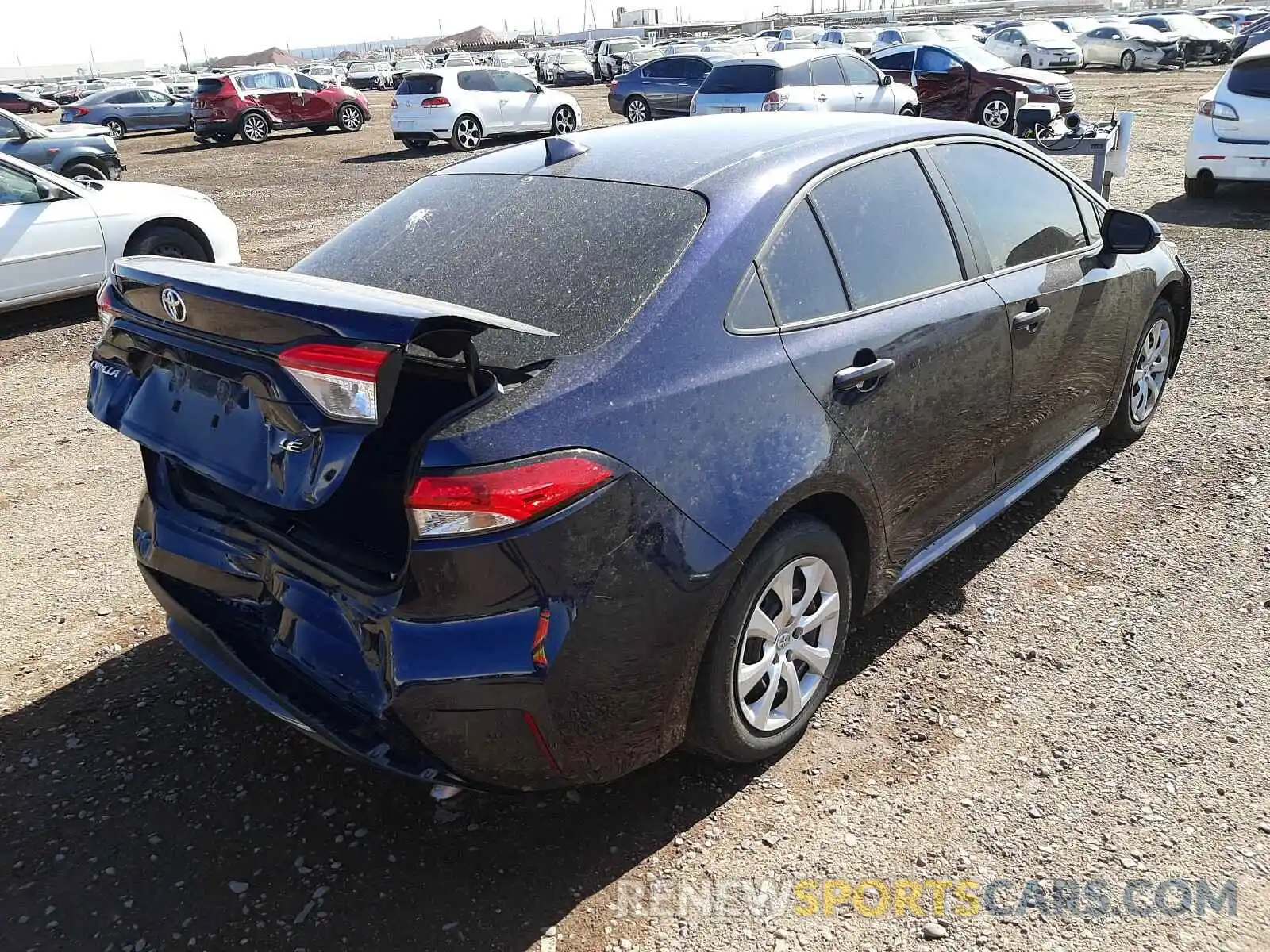 4 Photograph of a damaged car 5YFEPRAE1LP047922 TOYOTA COROLLA 2020