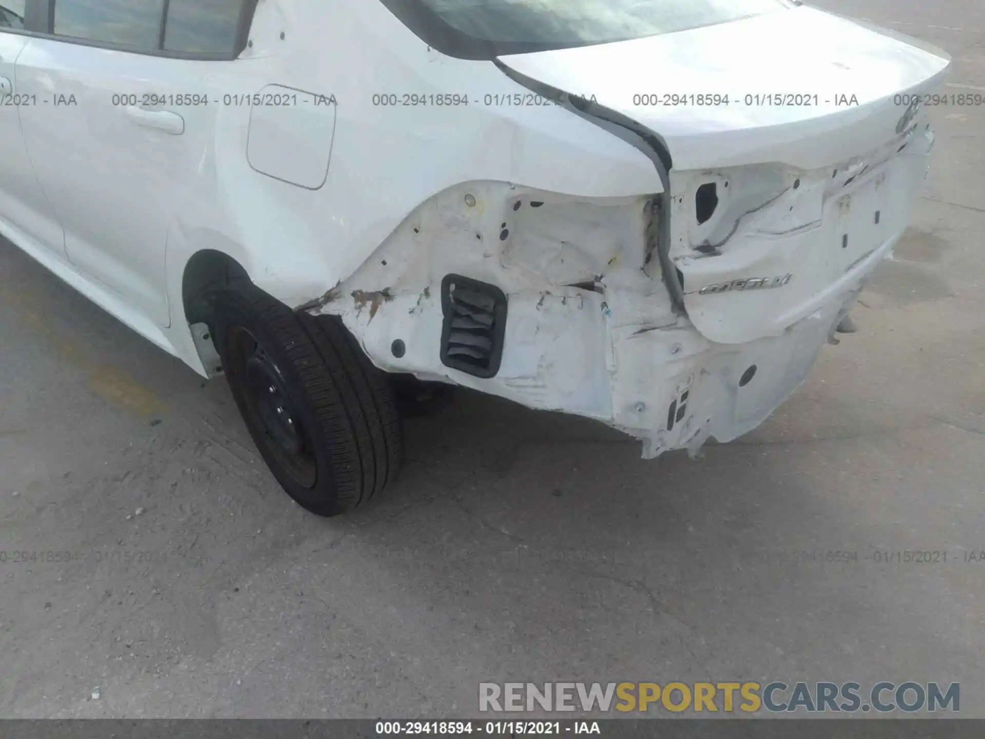 6 Photograph of a damaged car 5YFEPRAE1LP049203 TOYOTA COROLLA 2020