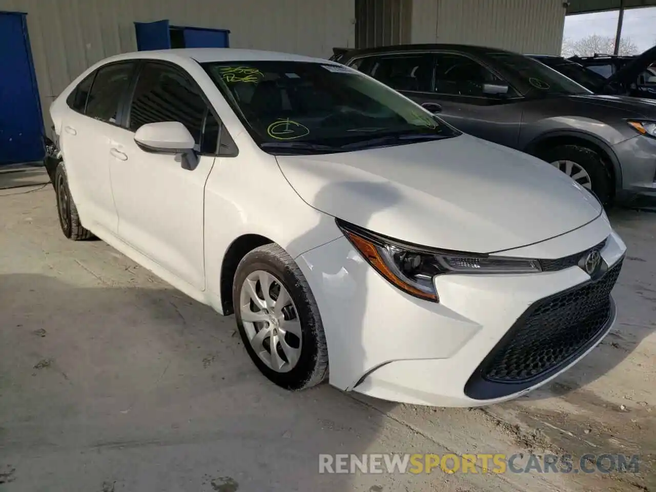 1 Photograph of a damaged car 5YFEPRAE1LP049234 TOYOTA COROLLA 2020