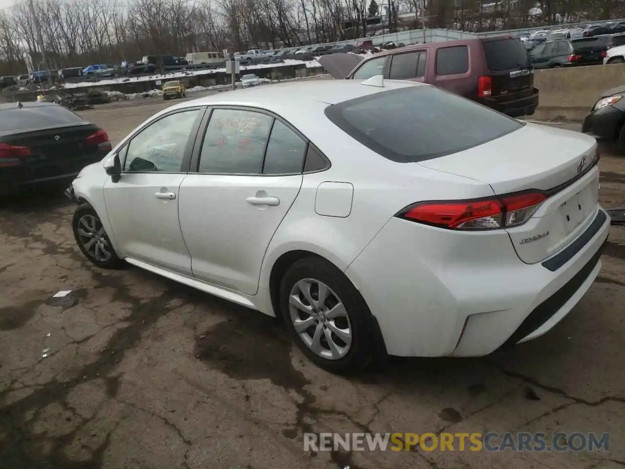 2 Photograph of a damaged car 5YFEPRAE1LP049671 TOYOTA COROLLA 2020