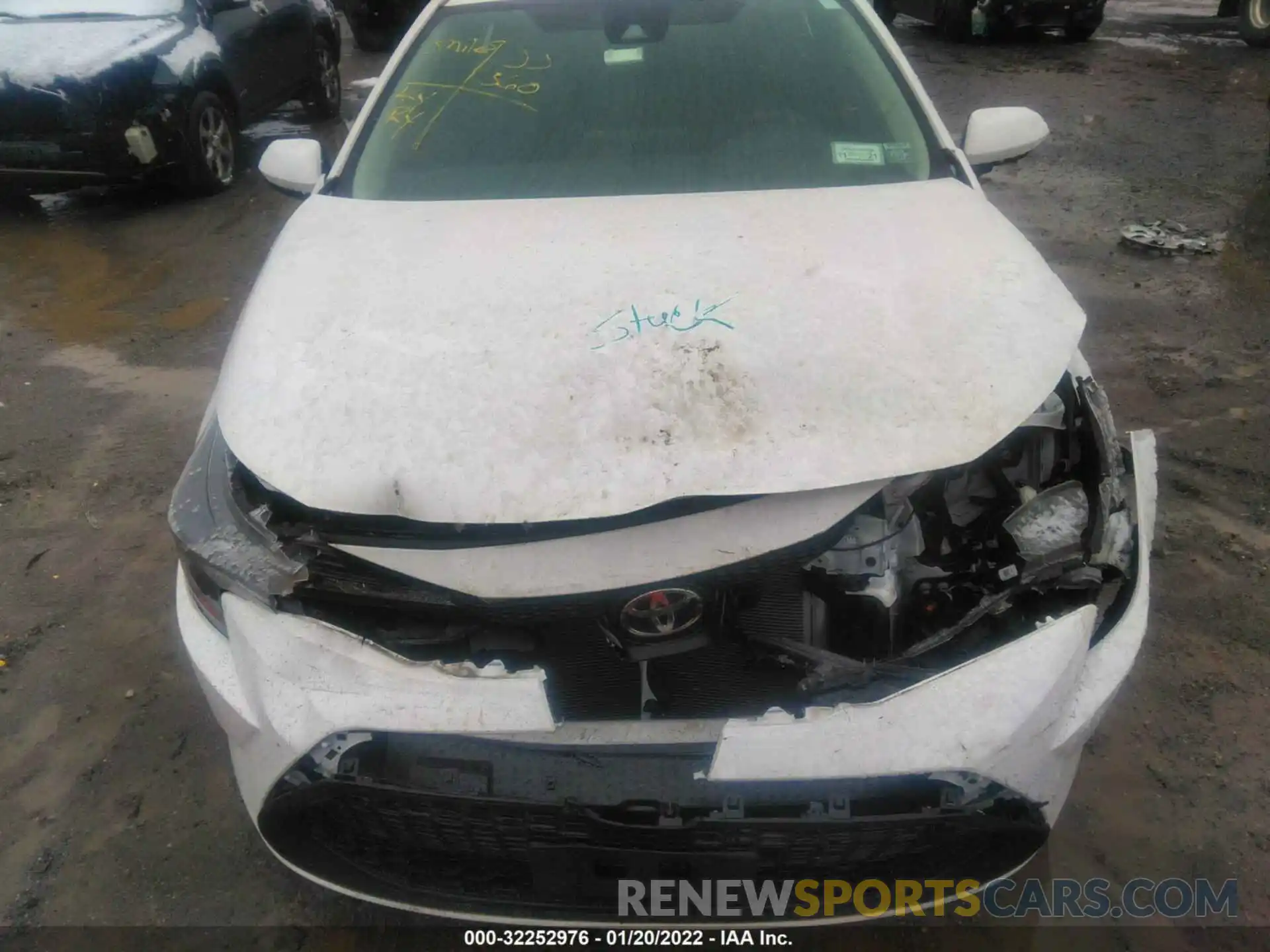 10 Photograph of a damaged car 5YFEPRAE1LP049802 TOYOTA COROLLA 2020