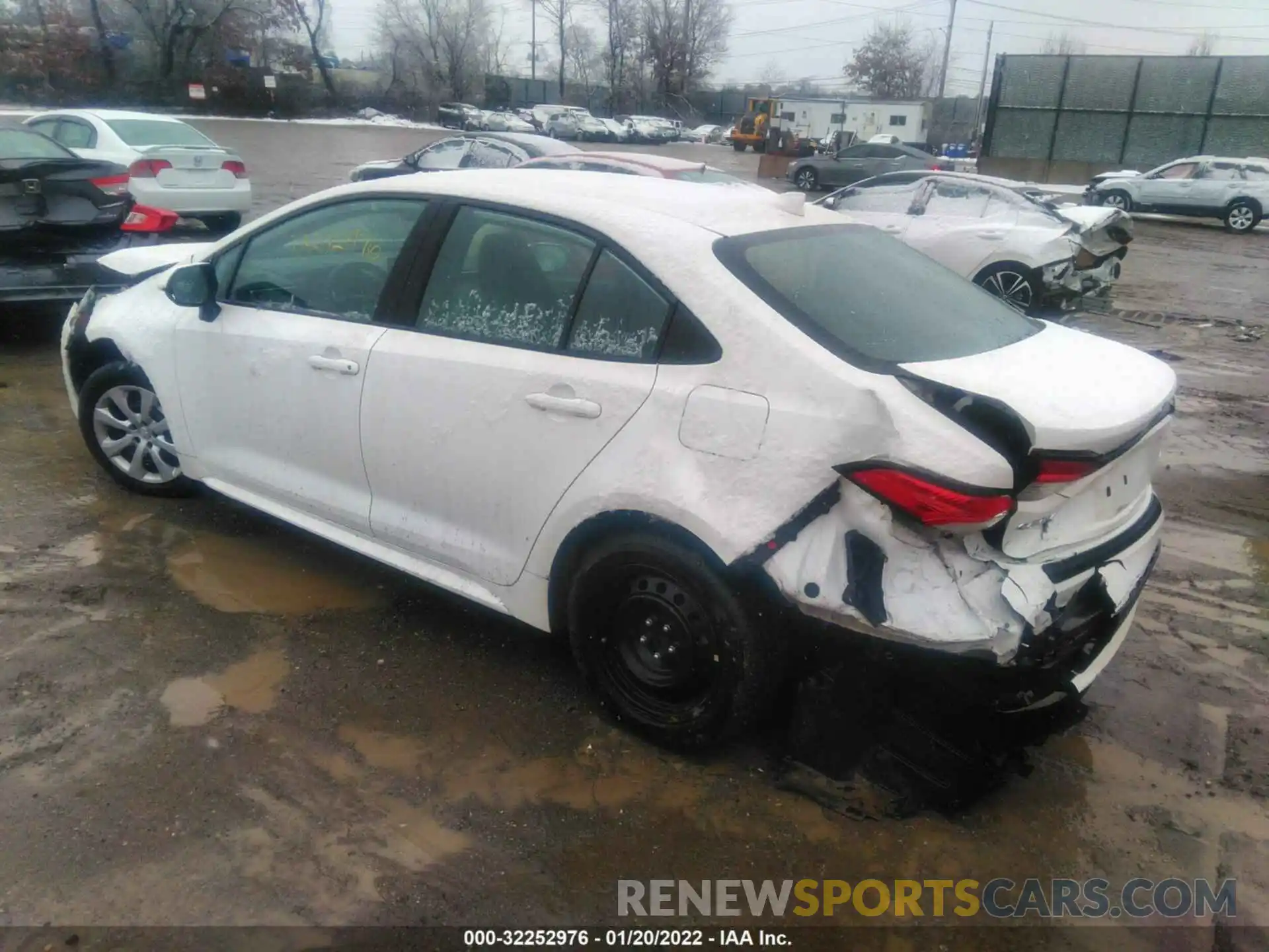 3 Photograph of a damaged car 5YFEPRAE1LP049802 TOYOTA COROLLA 2020