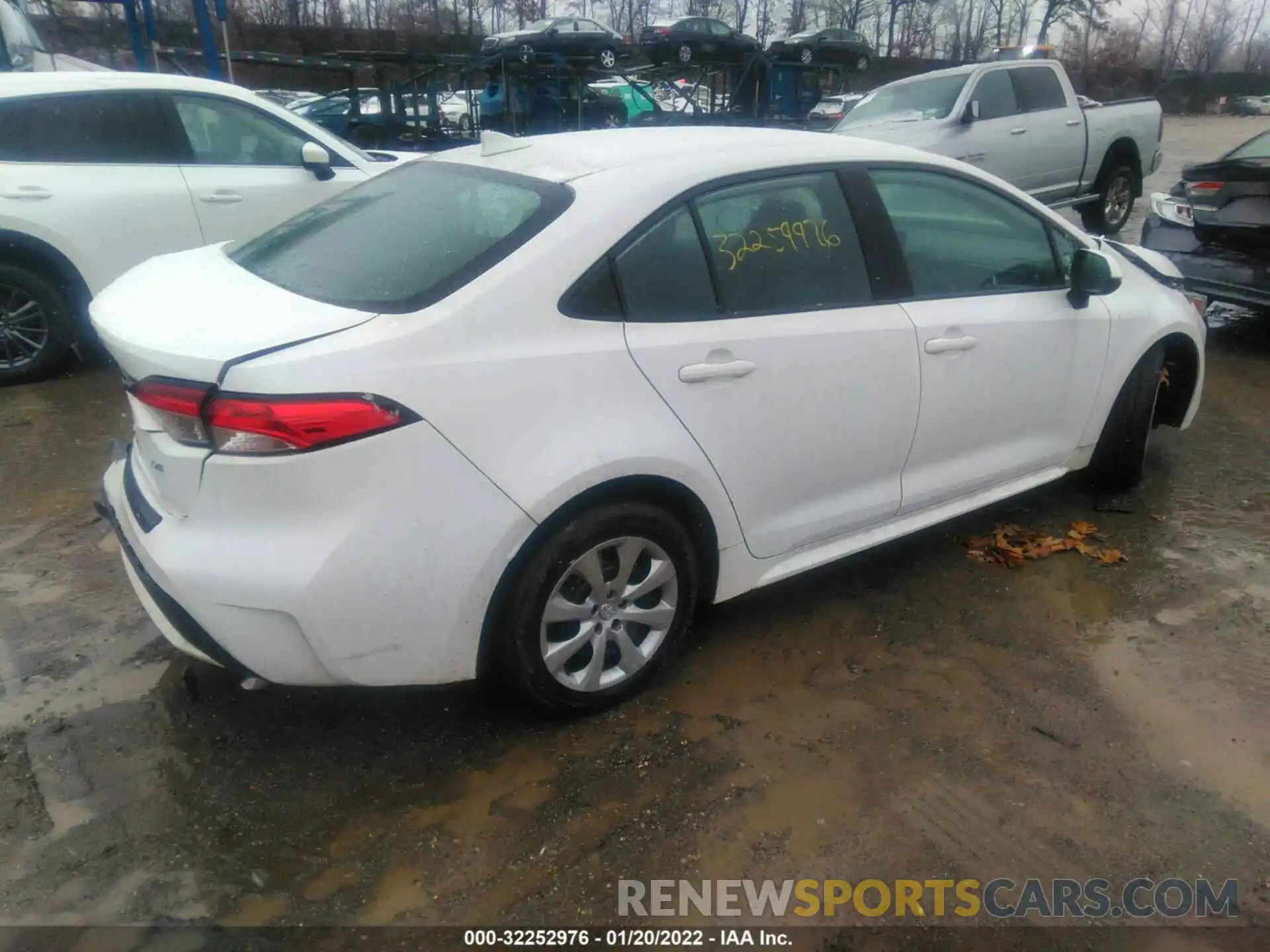 4 Photograph of a damaged car 5YFEPRAE1LP049802 TOYOTA COROLLA 2020