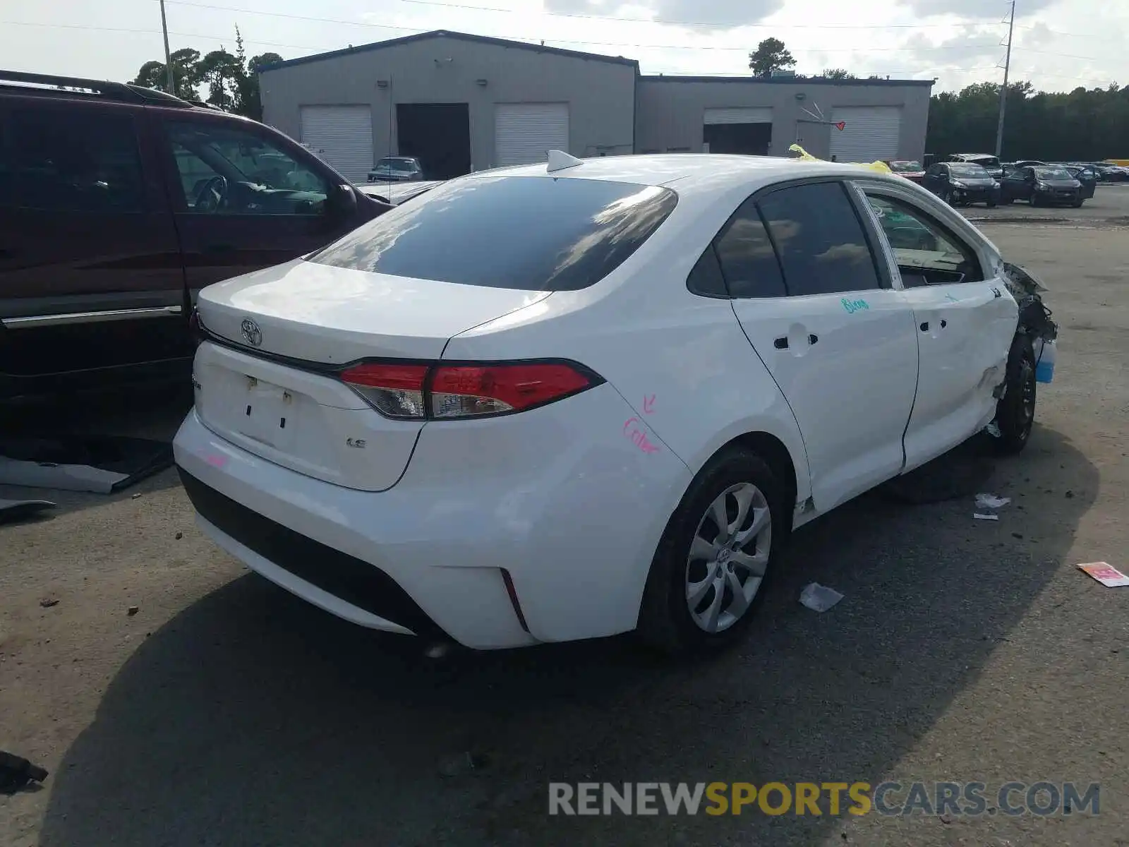 4 Photograph of a damaged car 5YFEPRAE1LP052389 TOYOTA COROLLA 2020