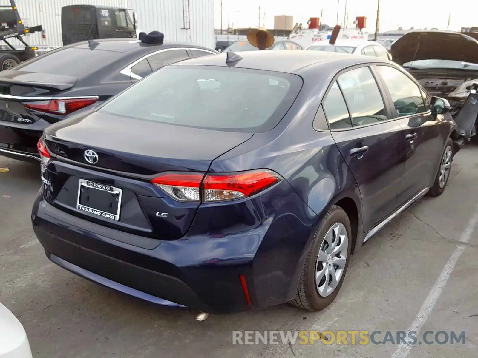 4 Photograph of a damaged car 5YFEPRAE1LP053512 TOYOTA COROLLA 2020