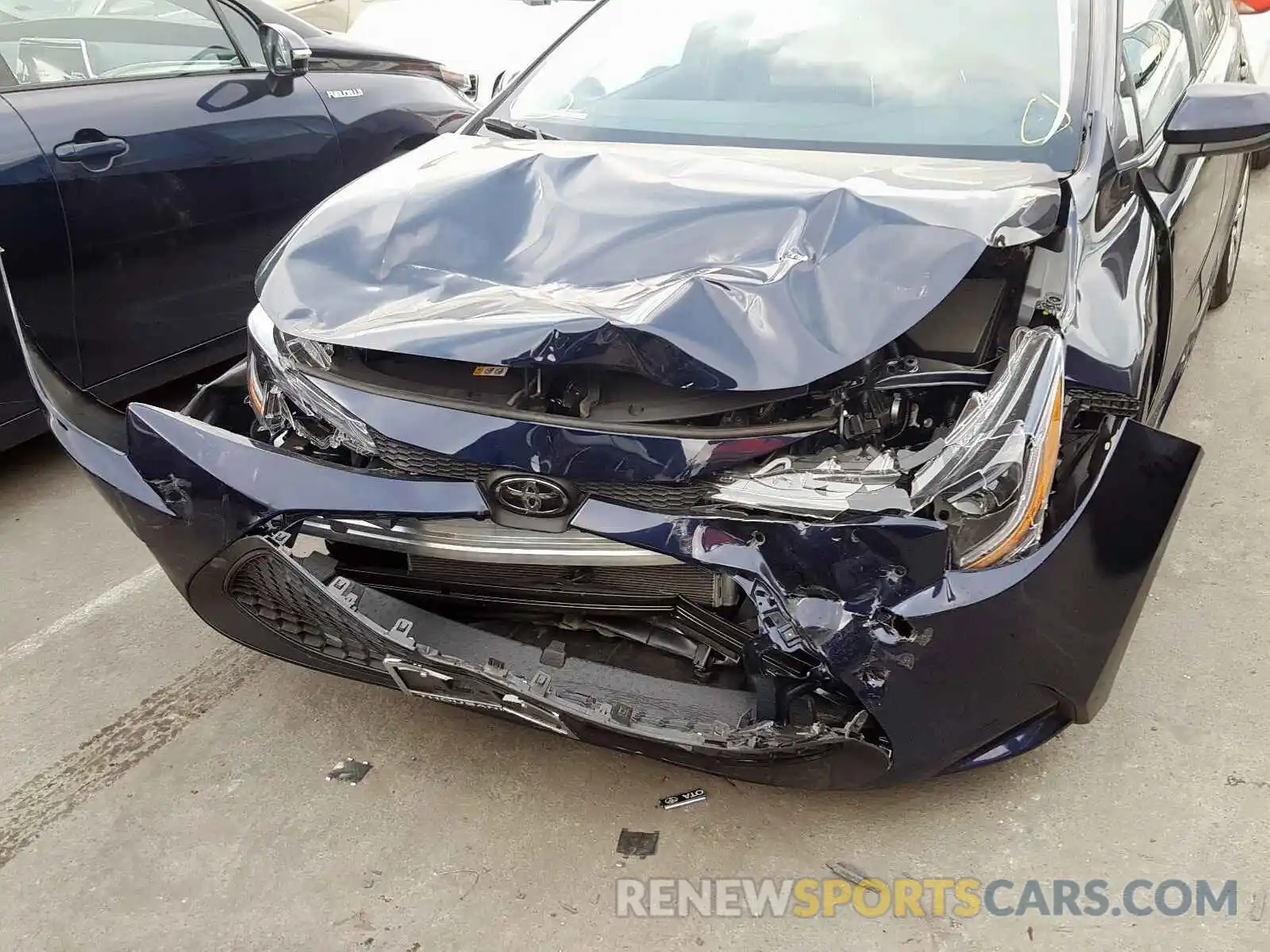 9 Photograph of a damaged car 5YFEPRAE1LP053512 TOYOTA COROLLA 2020