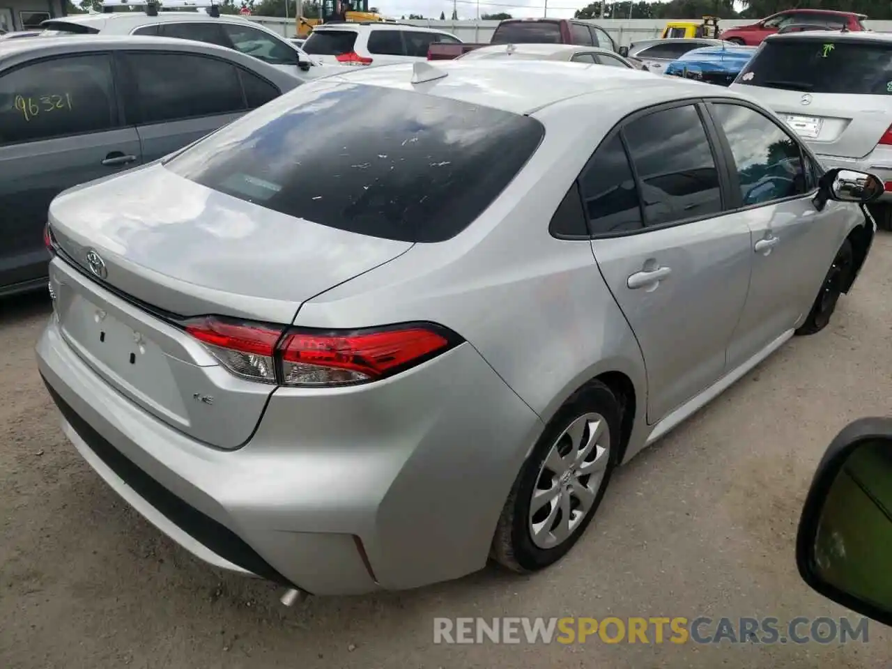 4 Photograph of a damaged car 5YFEPRAE1LP053798 TOYOTA COROLLA 2020