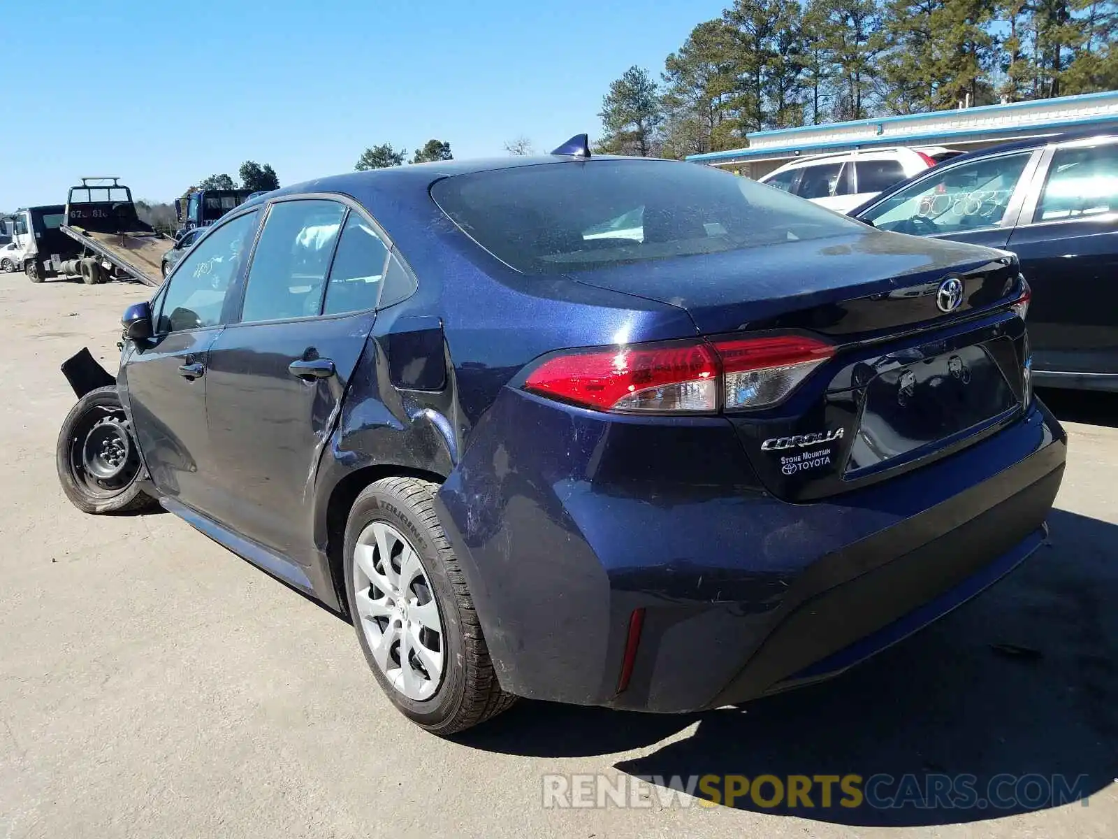 3 Photograph of a damaged car 5YFEPRAE1LP054756 TOYOTA COROLLA 2020