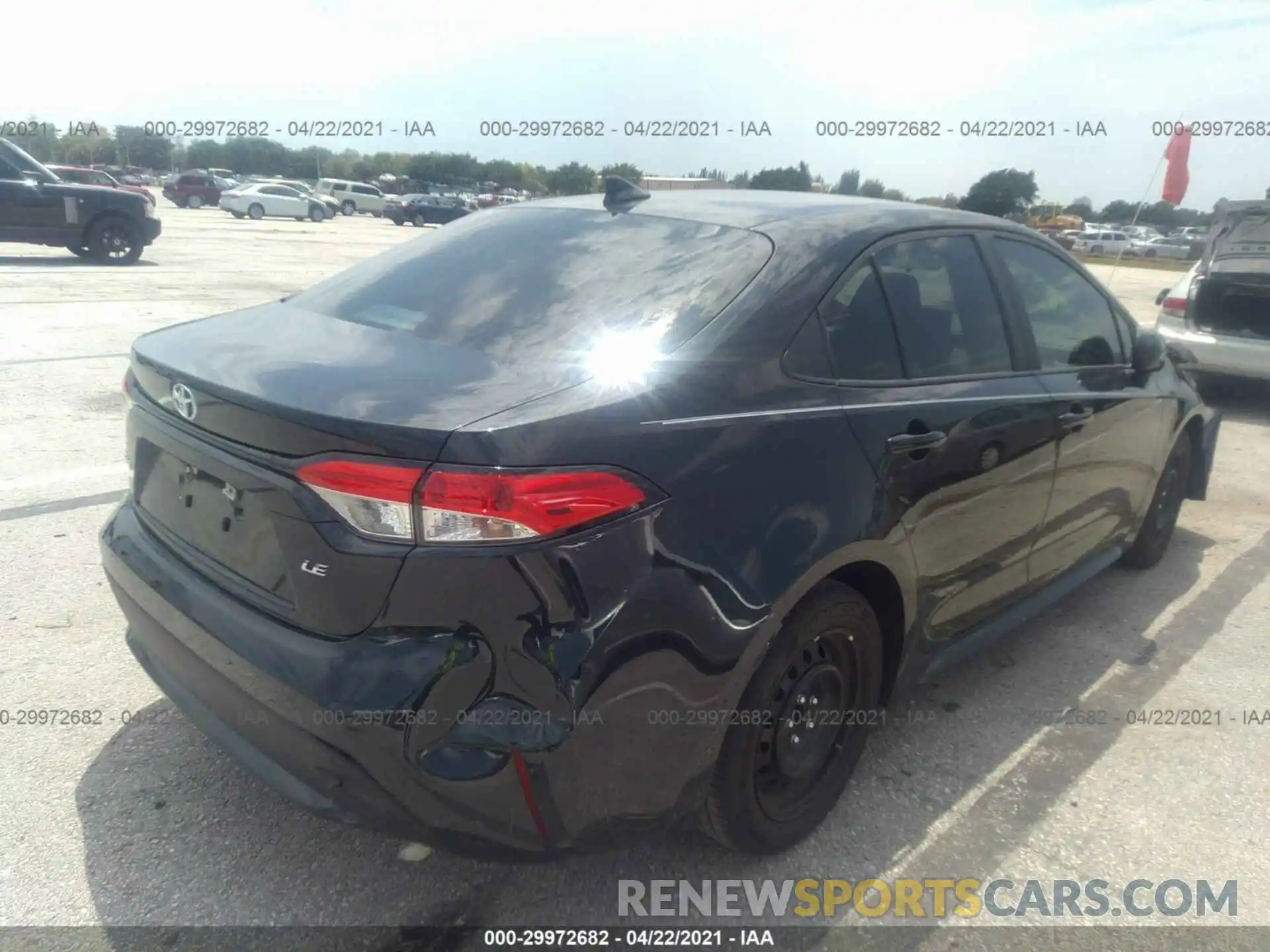 4 Photograph of a damaged car 5YFEPRAE1LP055339 TOYOTA COROLLA 2020