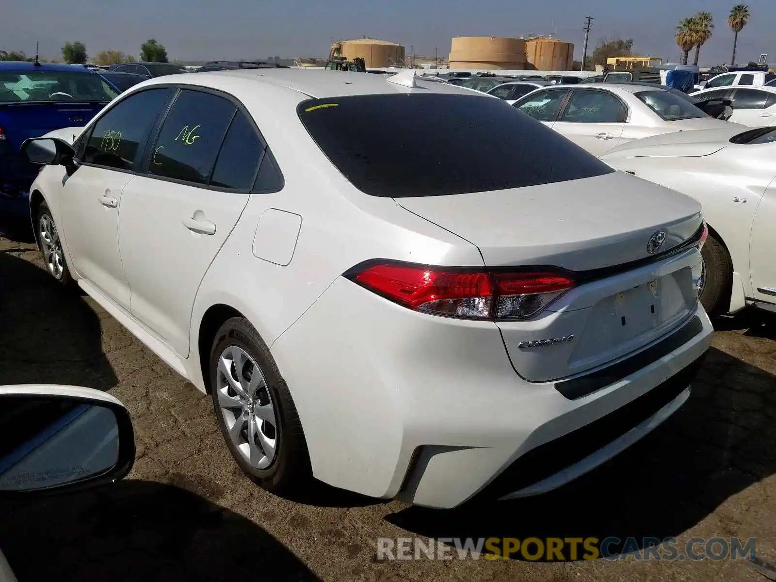 3 Photograph of a damaged car 5YFEPRAE1LP055597 TOYOTA COROLLA 2020