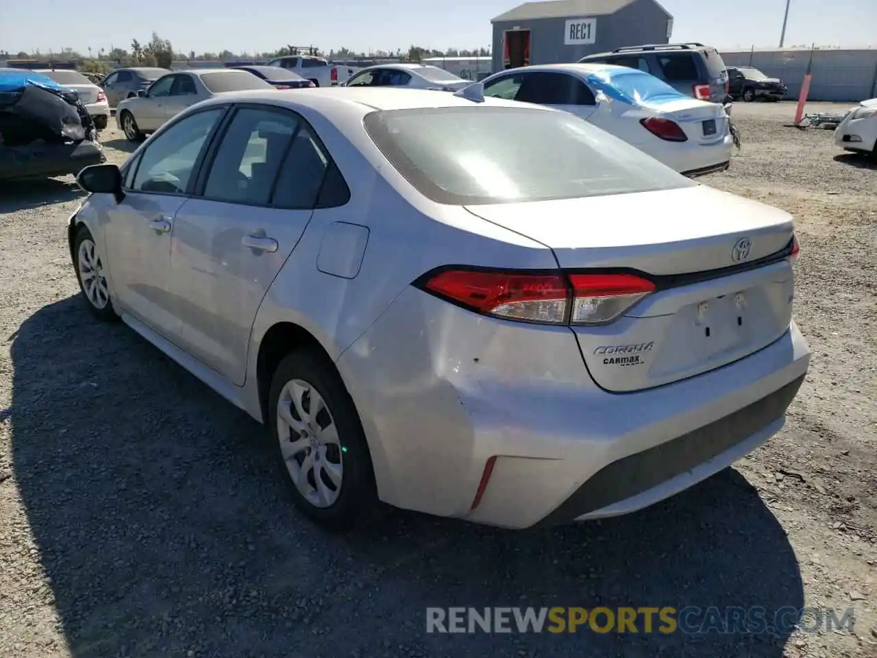 3 Photograph of a damaged car 5YFEPRAE1LP056863 TOYOTA COROLLA 2020