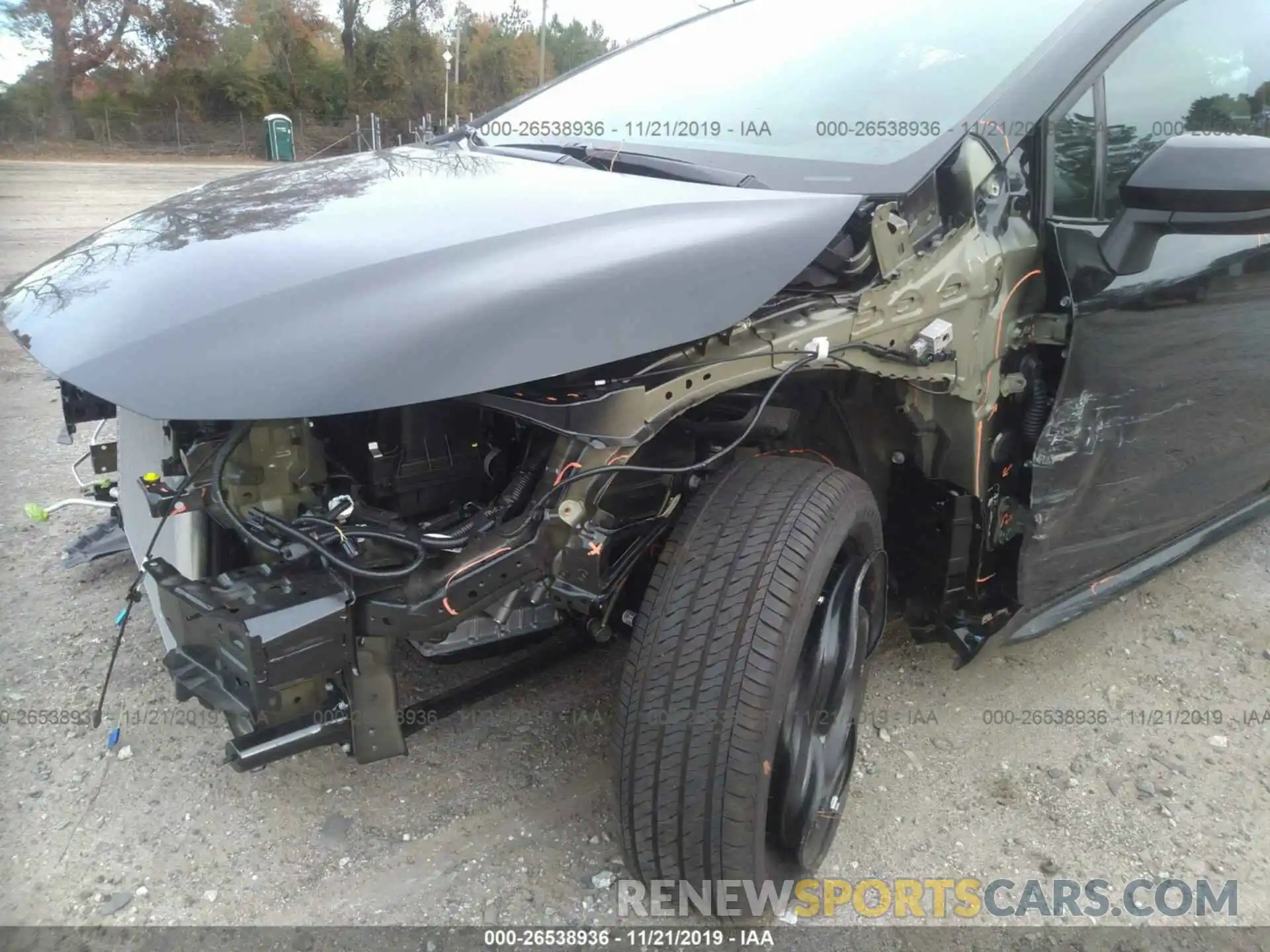 6 Photograph of a damaged car 5YFEPRAE1LP057253 TOYOTA COROLLA 2020