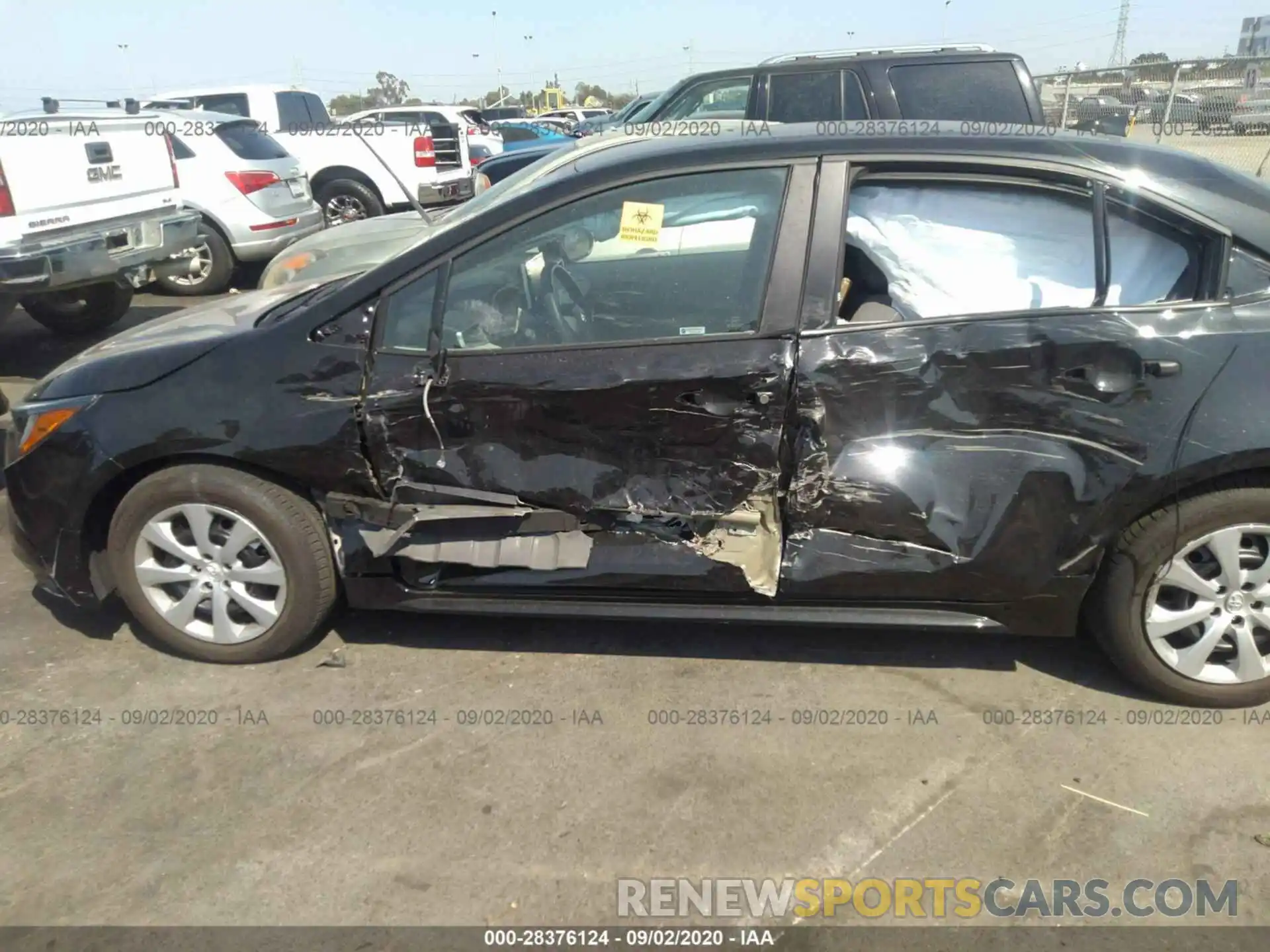 6 Photograph of a damaged car 5YFEPRAE1LP058175 TOYOTA COROLLA 2020