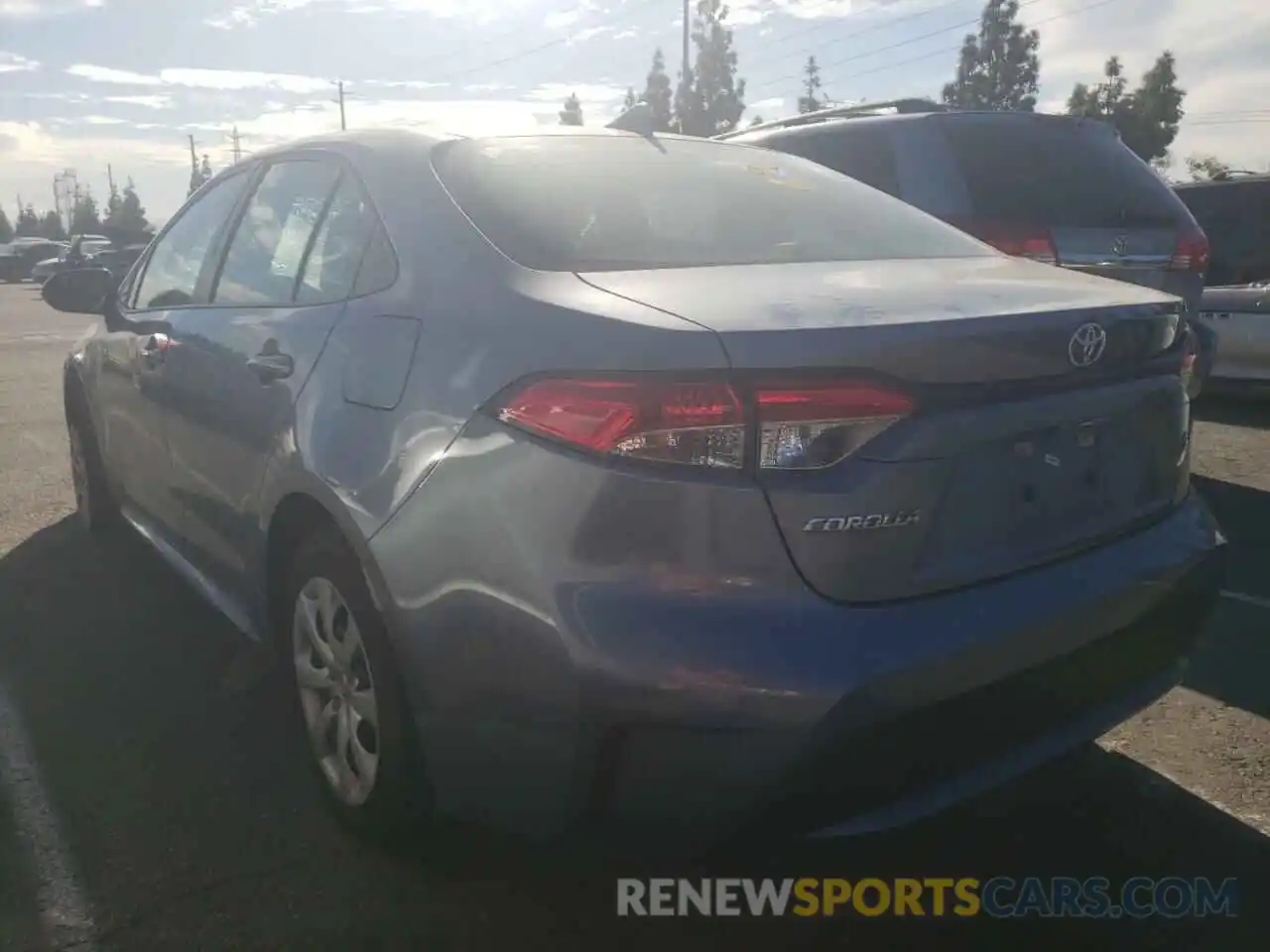 3 Photograph of a damaged car 5YFEPRAE1LP061044 TOYOTA COROLLA 2020