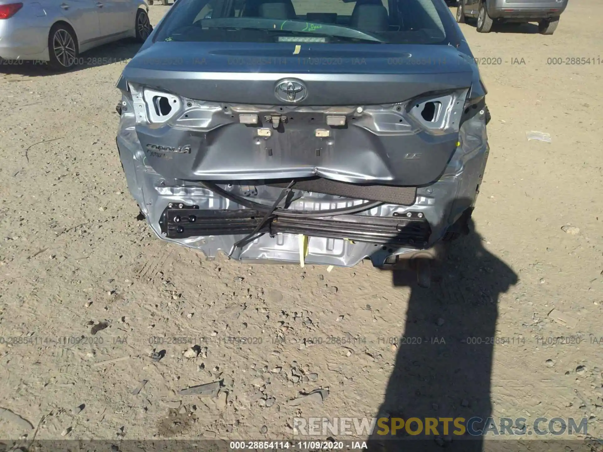 6 Photograph of a damaged car 5YFEPRAE1LP061819 TOYOTA COROLLA 2020