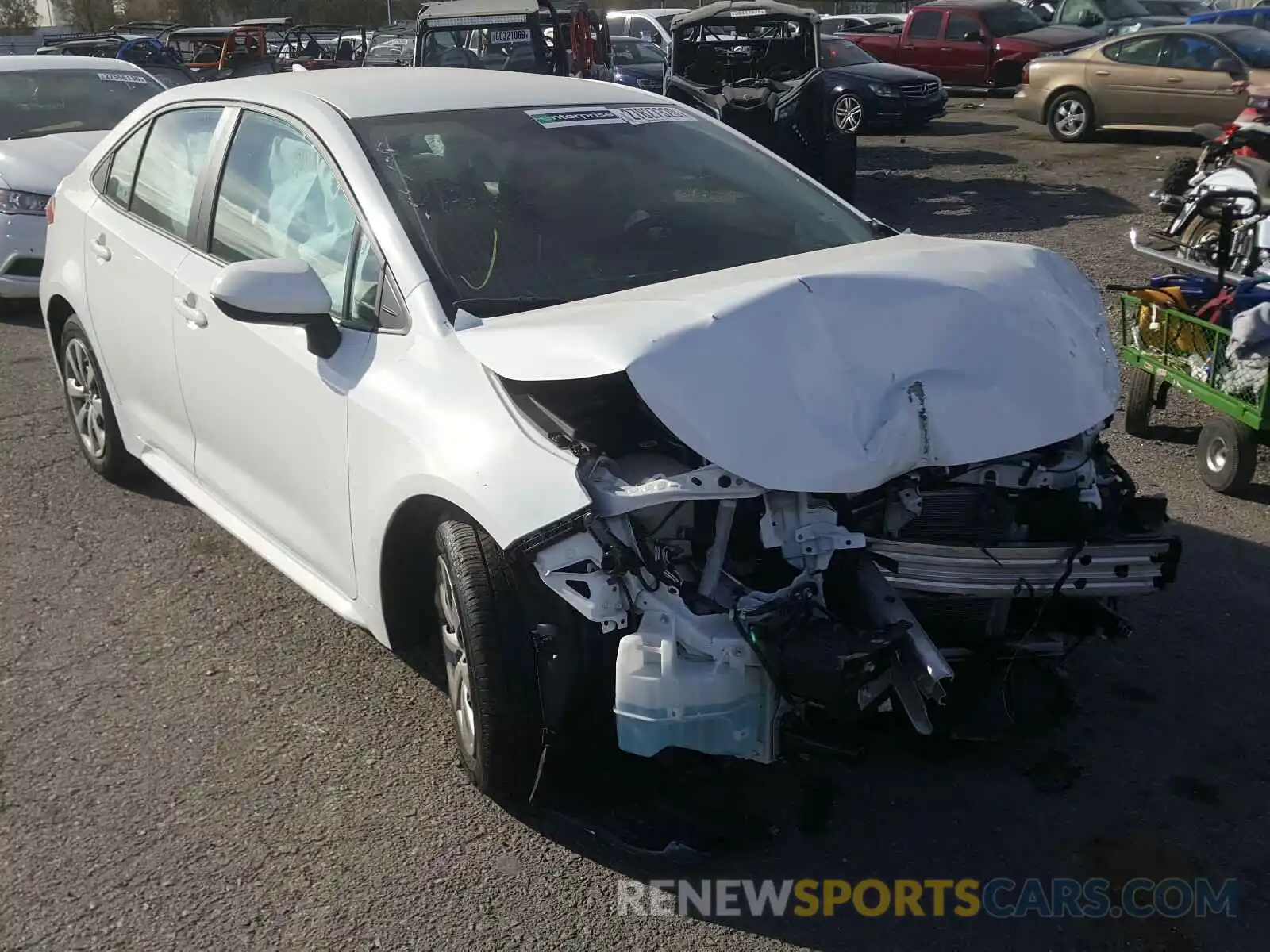 1 Photograph of a damaged car 5YFEPRAE1LP062078 TOYOTA COROLLA 2020