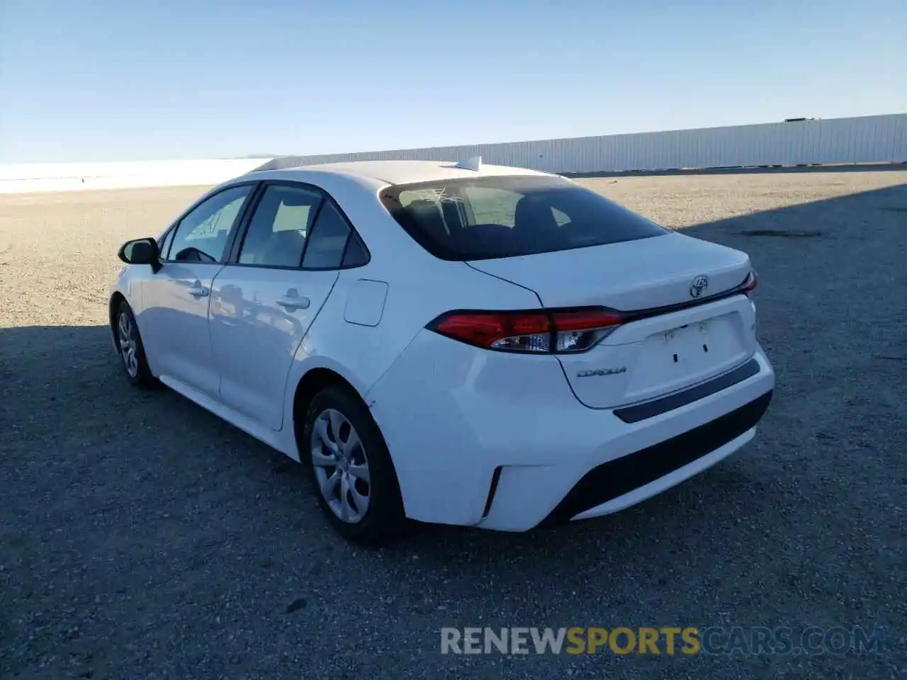 3 Photograph of a damaged car 5YFEPRAE1LP062713 TOYOTA COROLLA 2020