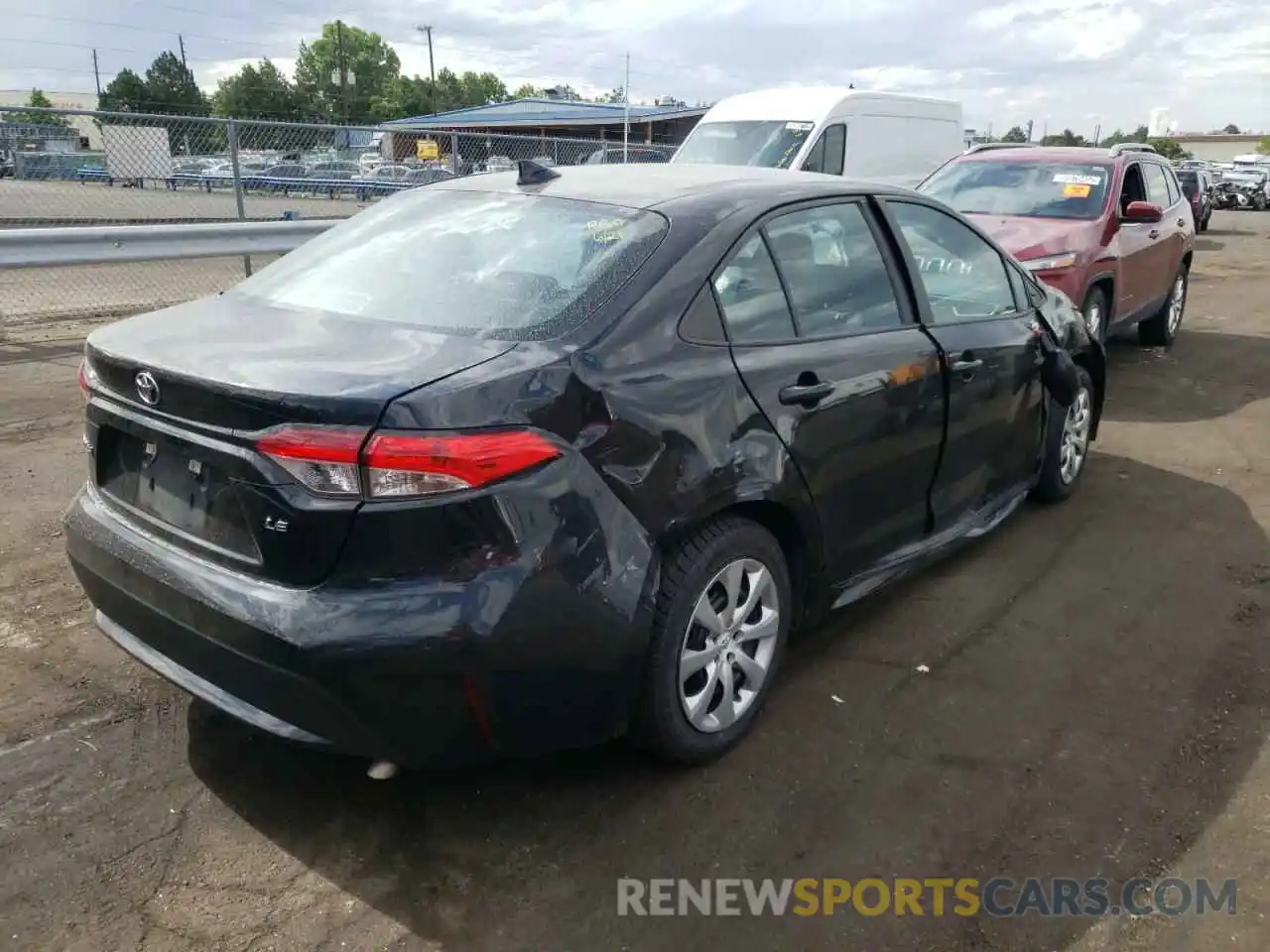 4 Photograph of a damaged car 5YFEPRAE1LP062839 TOYOTA COROLLA 2020