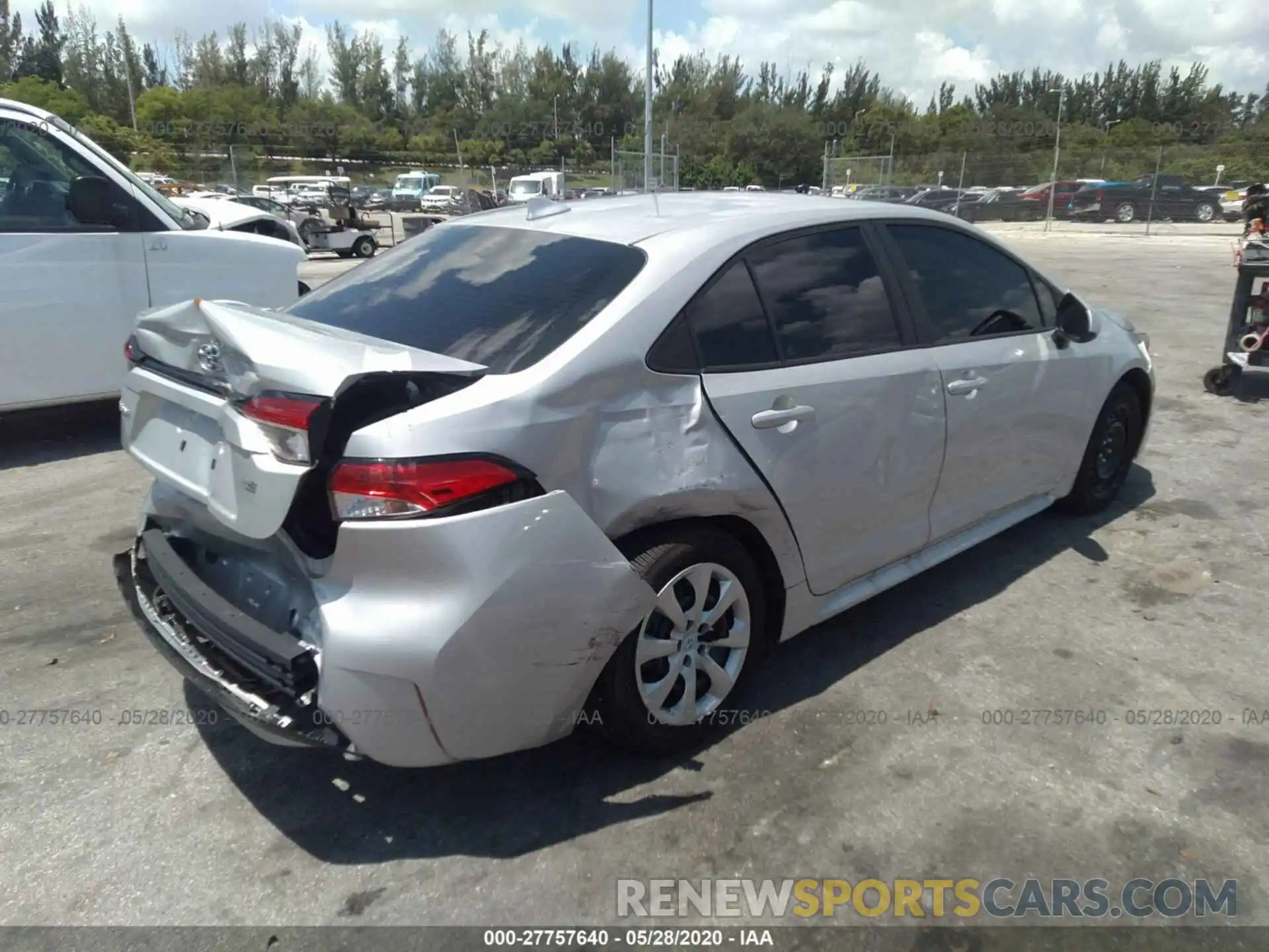 4 Photograph of a damaged car 5YFEPRAE1LP063232 TOYOTA COROLLA 2020