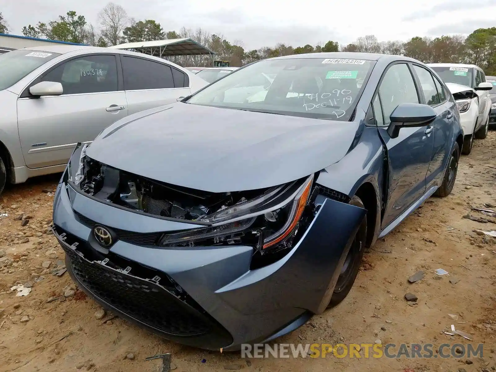 2 Photograph of a damaged car 5YFEPRAE1LP064090 TOYOTA COROLLA 2020