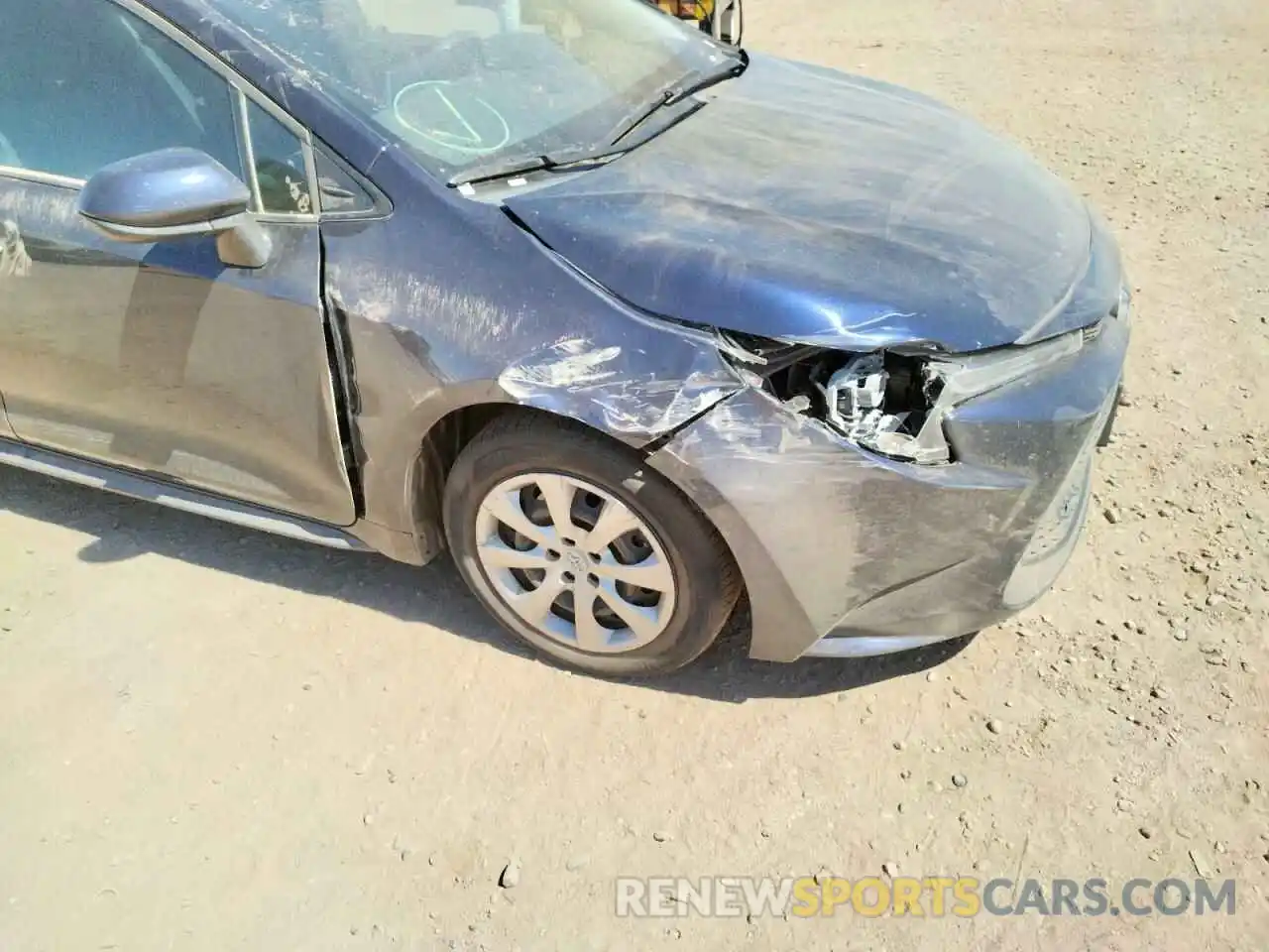 9 Photograph of a damaged car 5YFEPRAE1LP064560 TOYOTA COROLLA 2020