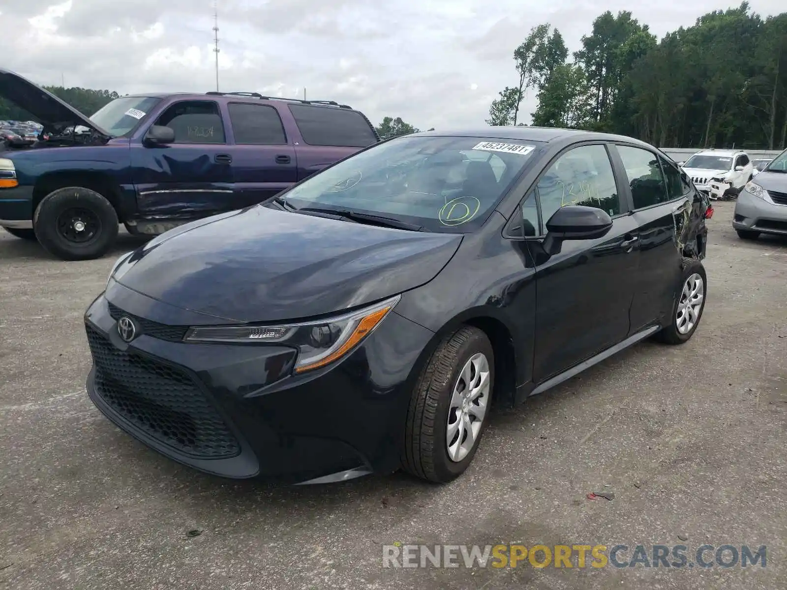 2 Photograph of a damaged car 5YFEPRAE1LP067233 TOYOTA COROLLA 2020