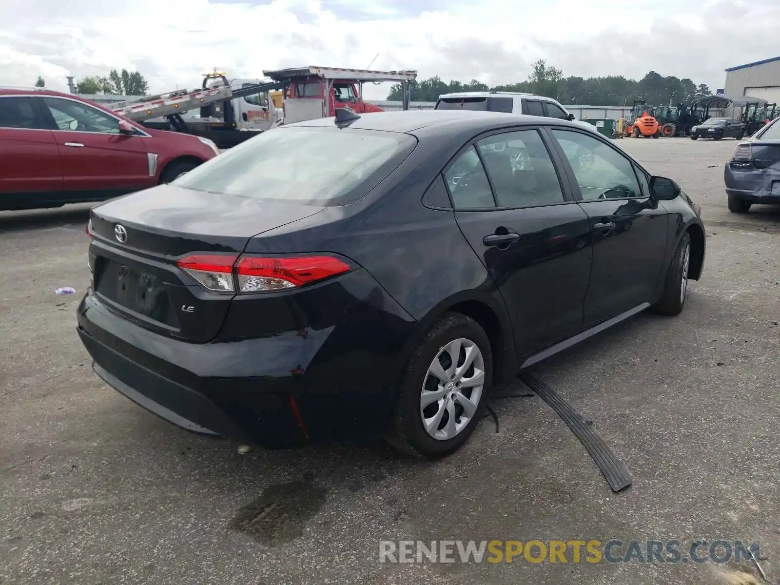 4 Photograph of a damaged car 5YFEPRAE1LP067233 TOYOTA COROLLA 2020