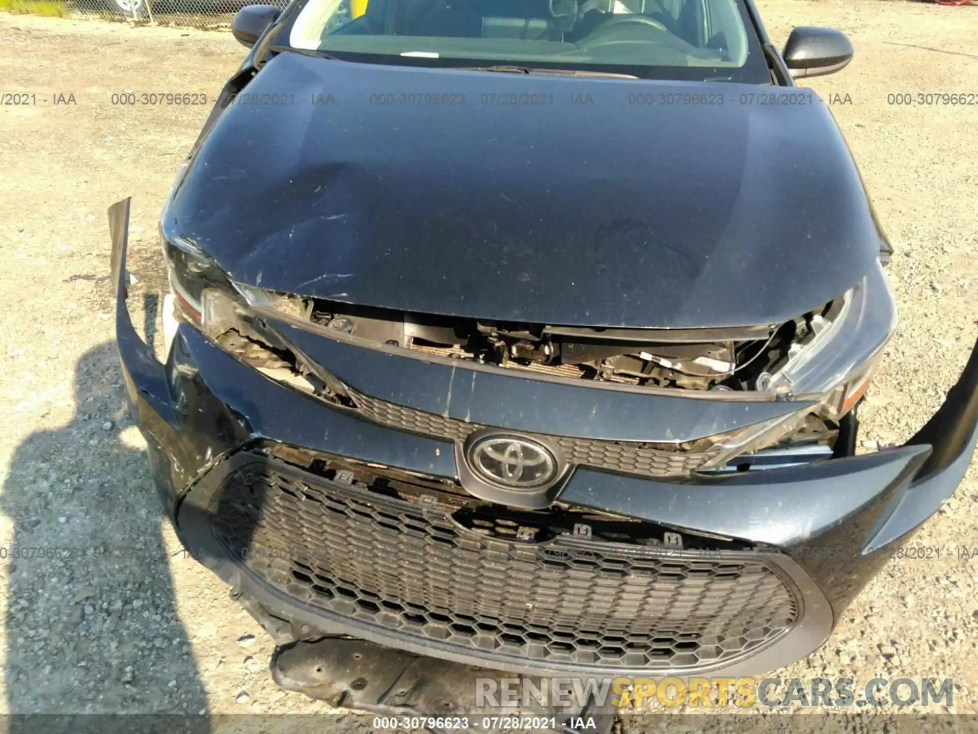 6 Photograph of a damaged car 5YFEPRAE1LP067829 TOYOTA COROLLA 2020