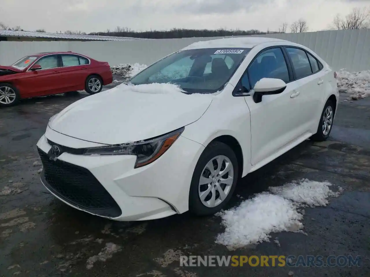 2 Photograph of a damaged car 5YFEPRAE1LP070178 TOYOTA COROLLA 2020