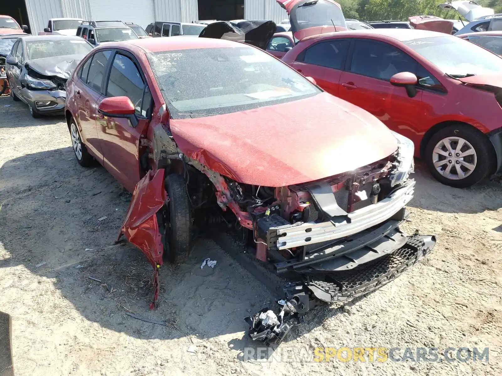 1 Photograph of a damaged car 5YFEPRAE1LP070620 TOYOTA COROLLA 2020