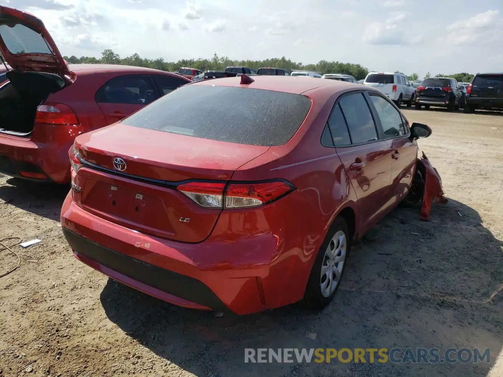 4 Photograph of a damaged car 5YFEPRAE1LP070620 TOYOTA COROLLA 2020