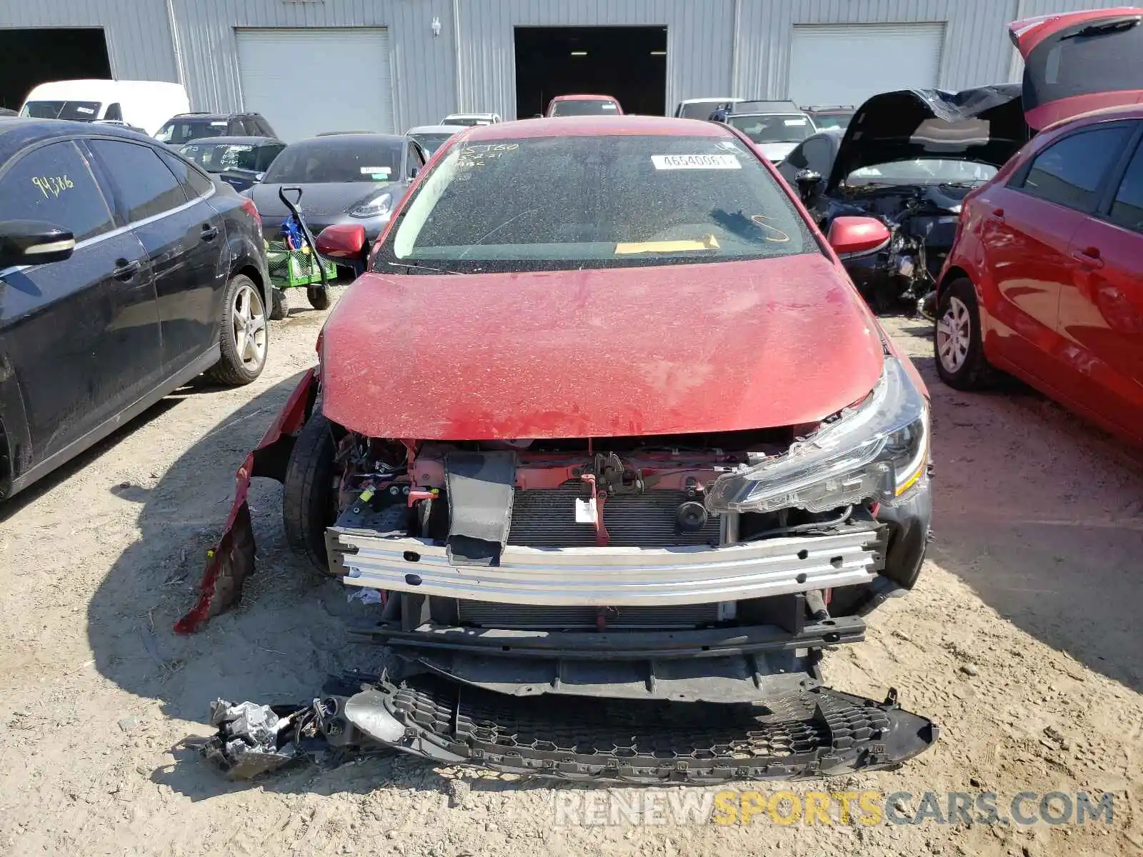 9 Photograph of a damaged car 5YFEPRAE1LP070620 TOYOTA COROLLA 2020